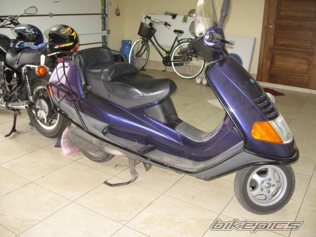 Photo 1627989
