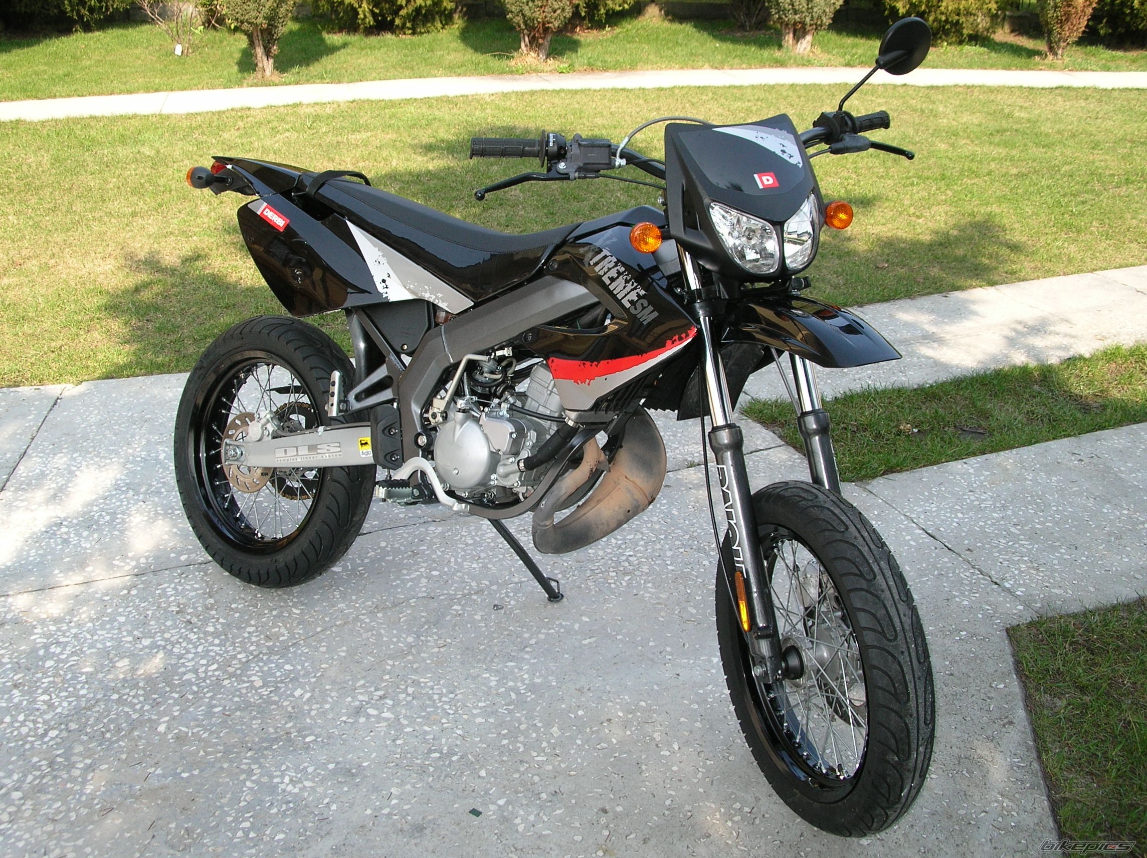 Photo 1628265