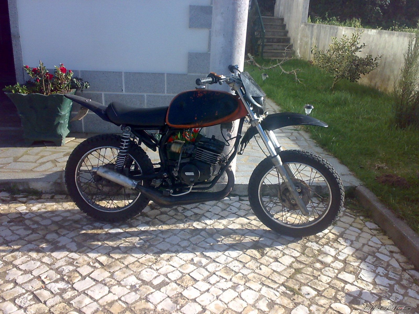 Photo 1628365