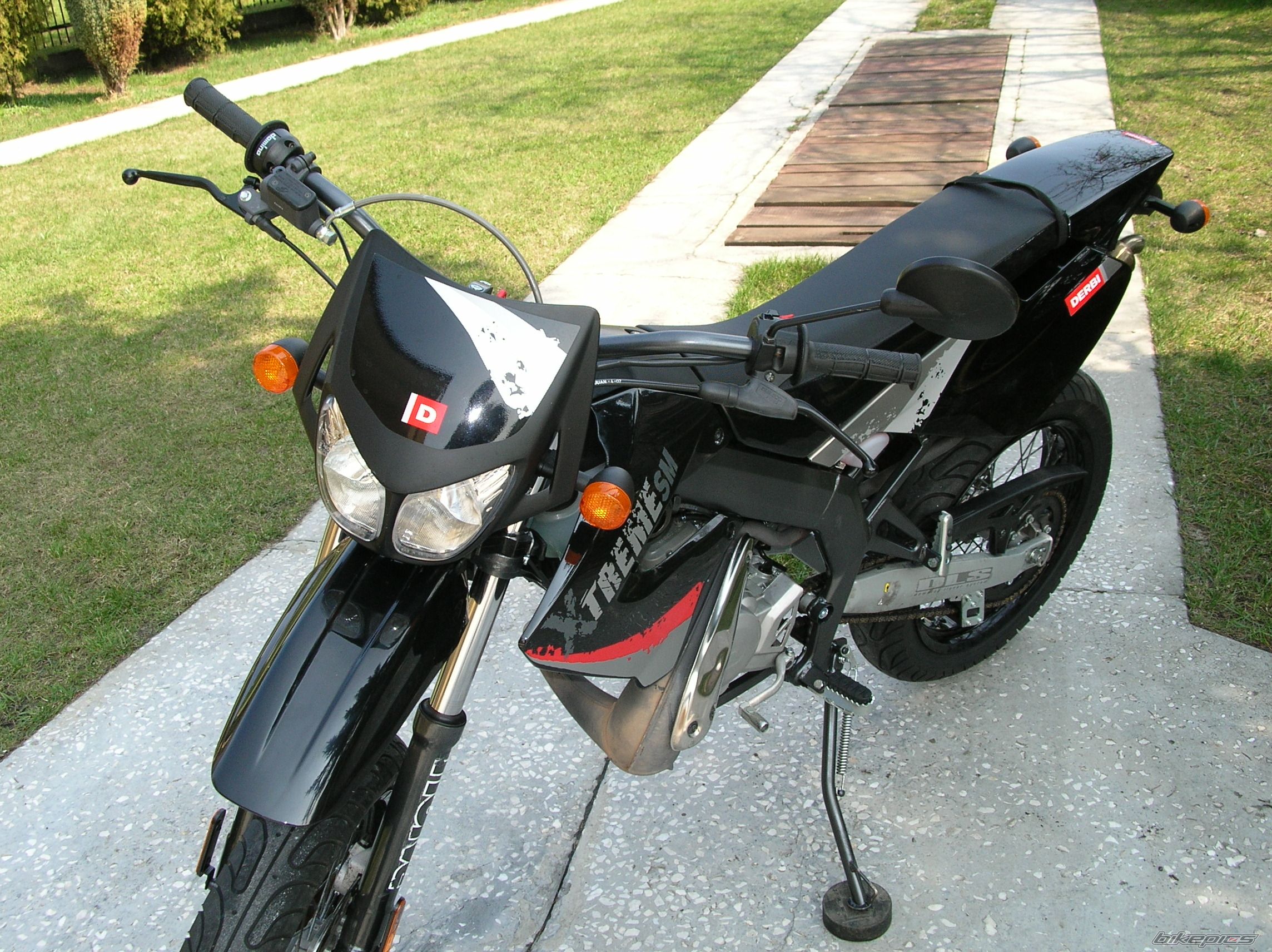 Photo 1628374