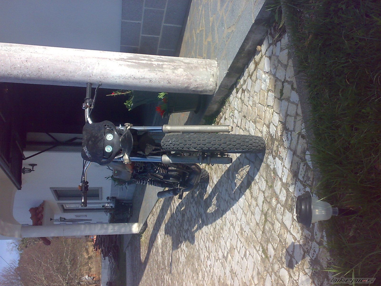 Photo 1628376