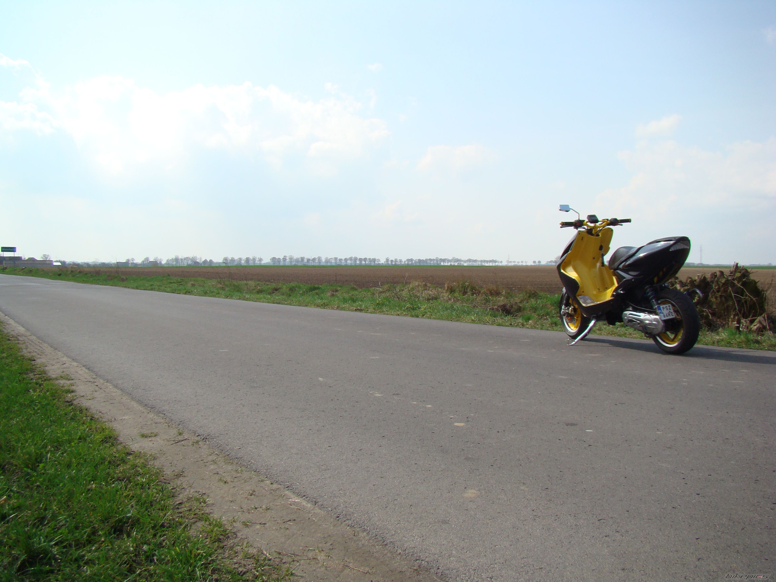 Bike Photo 1628412
