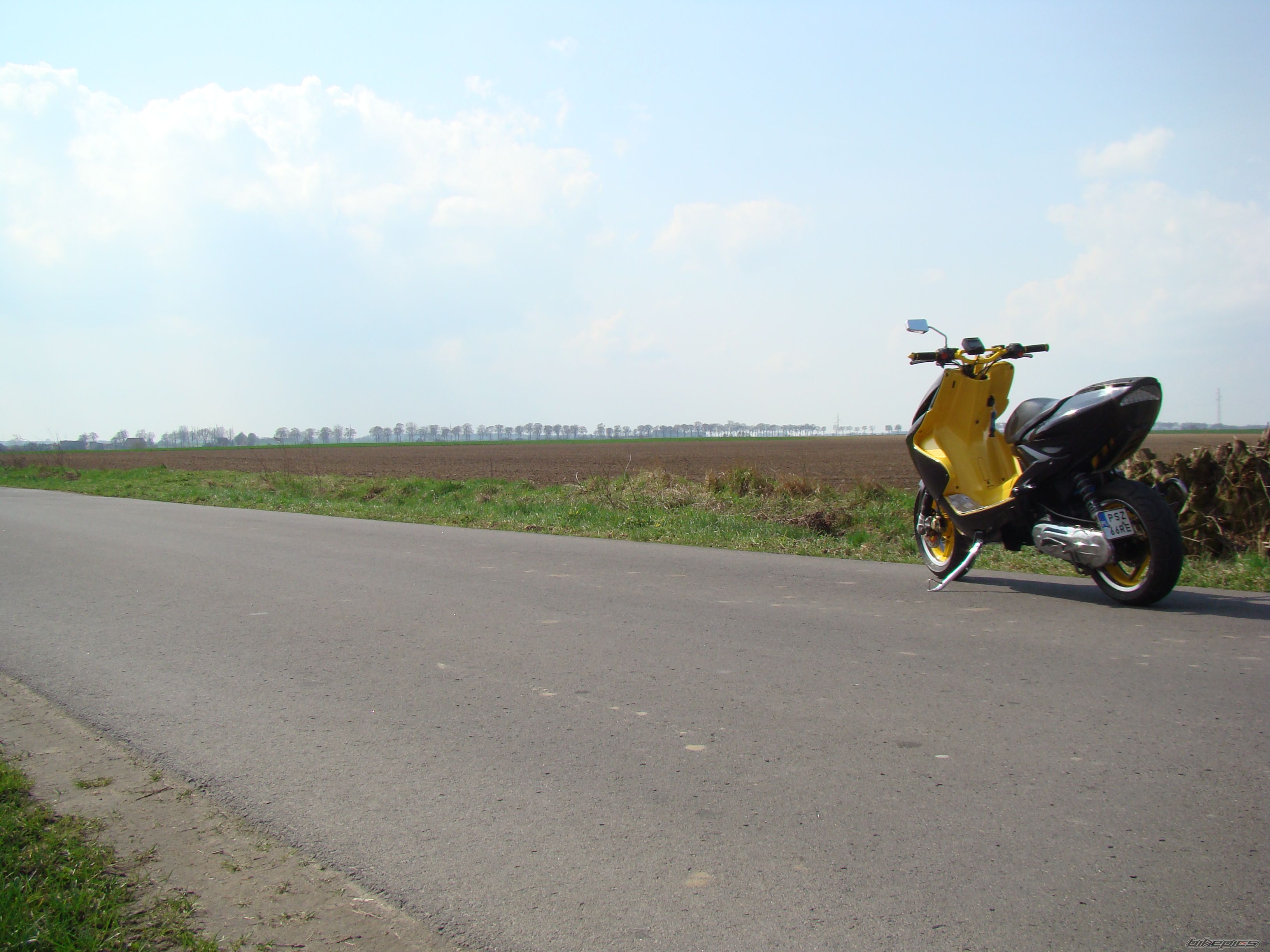 Bike Photo 1628416