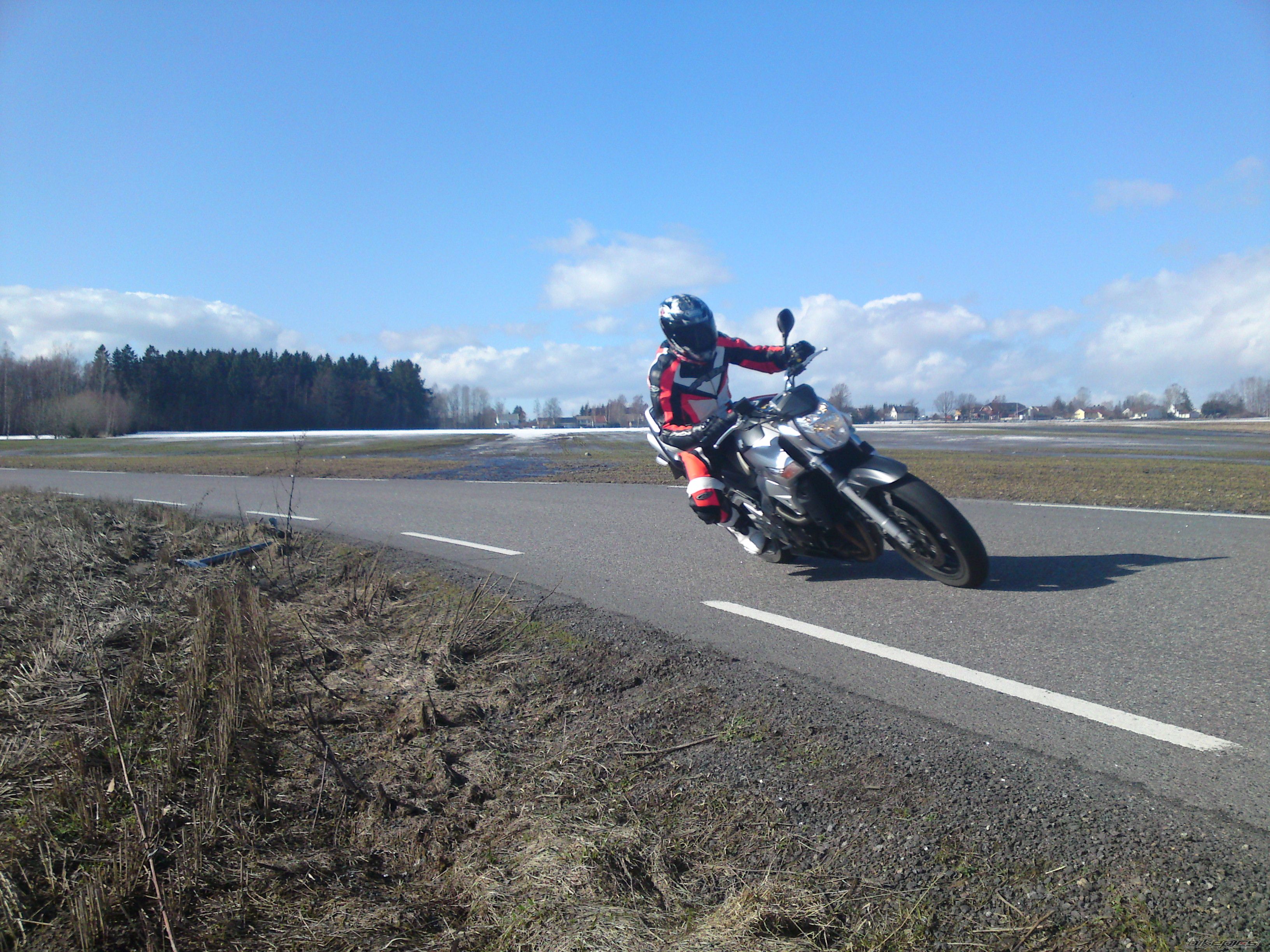 Photo 1628418