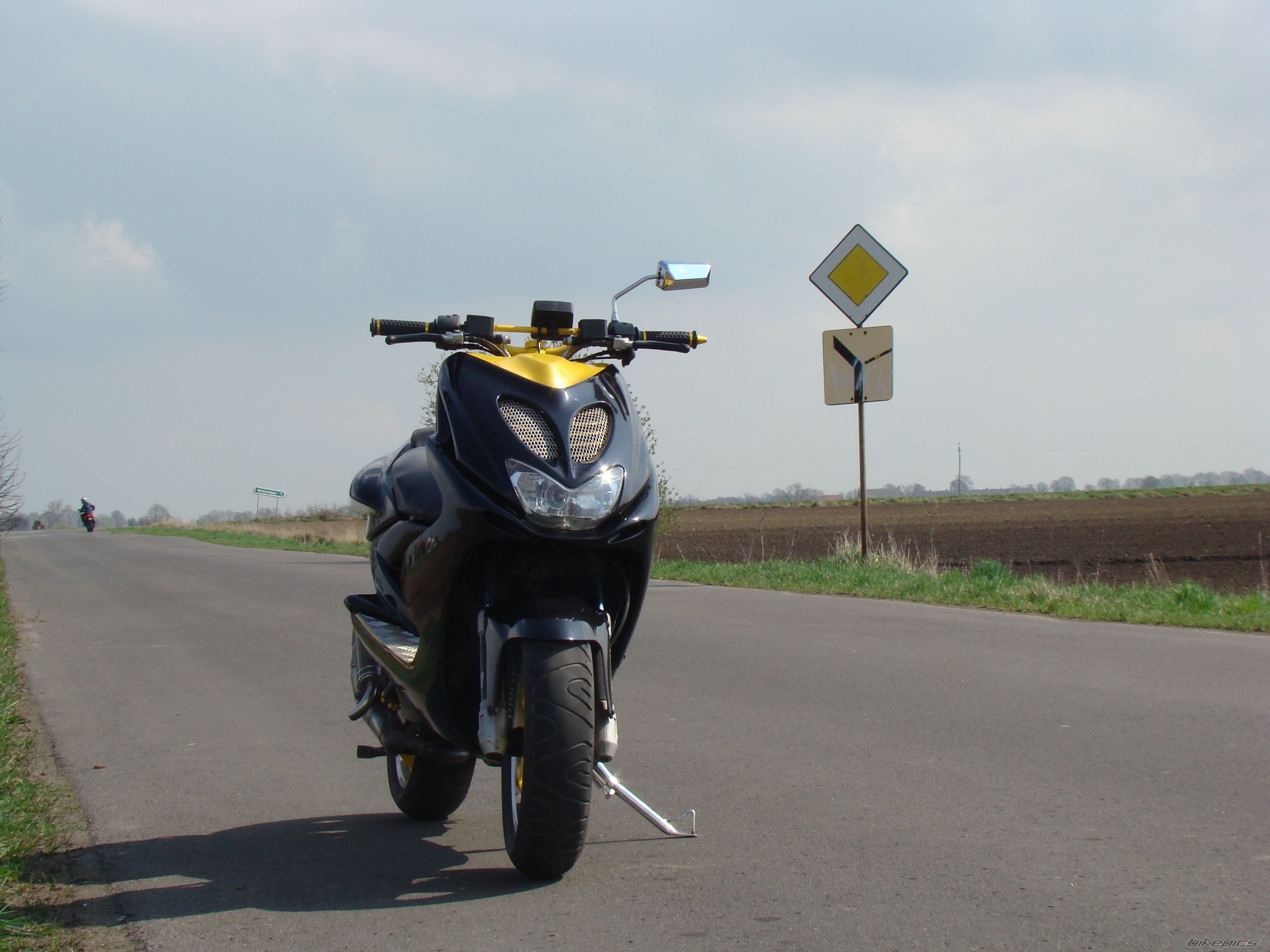 Bike Photo 1628419