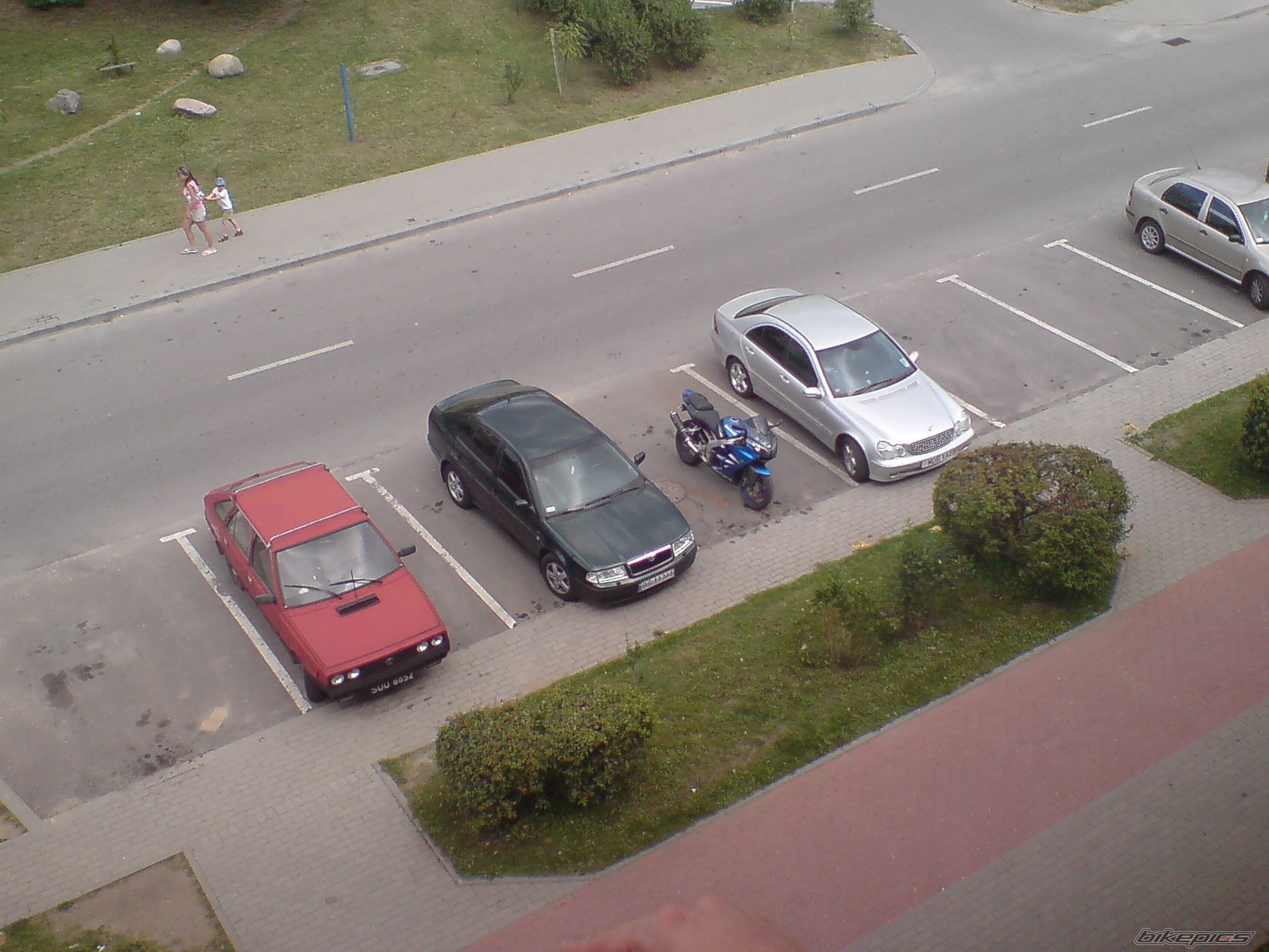 Photo 1628568