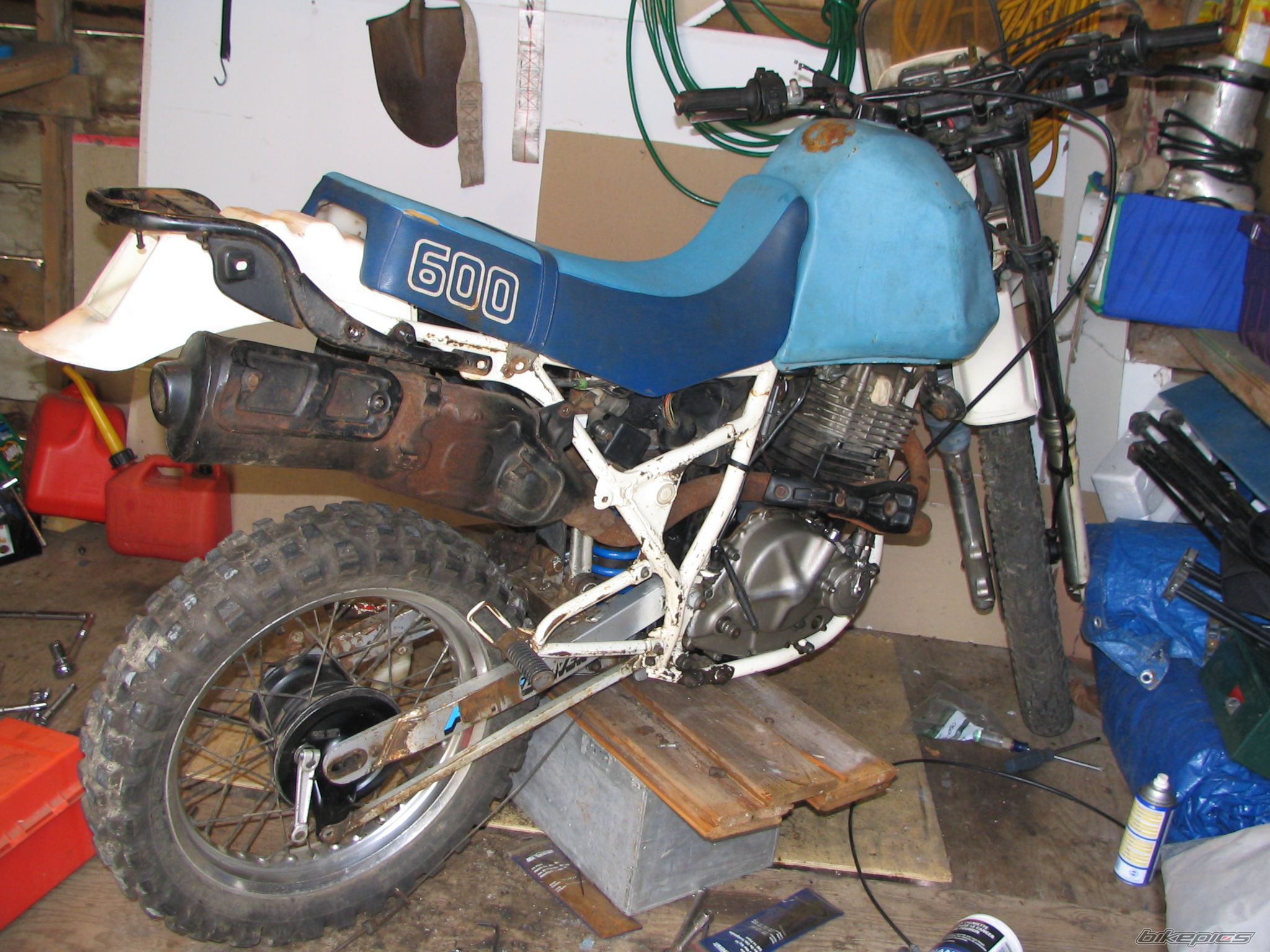Photo 1628748