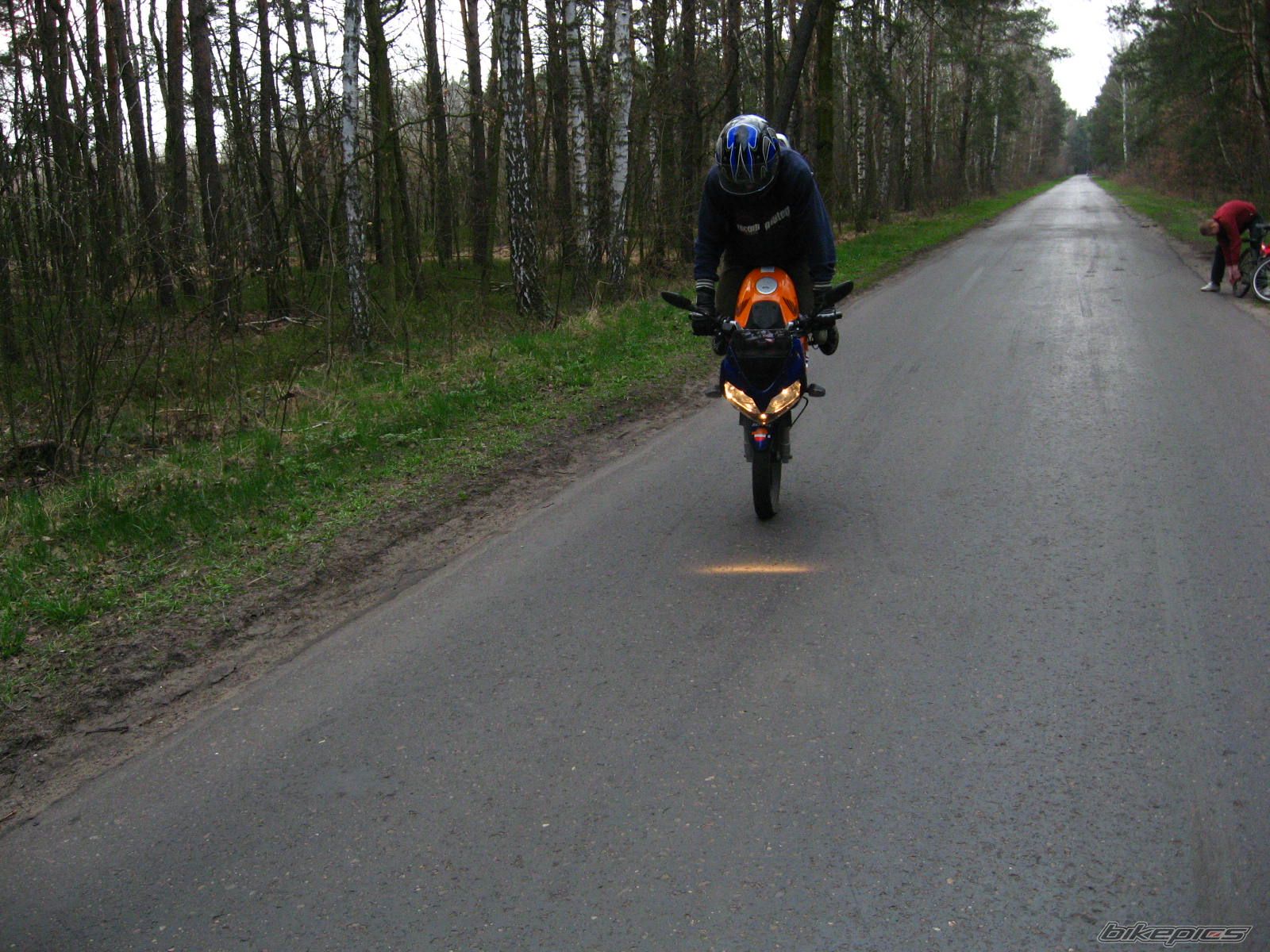 Photo 1628762