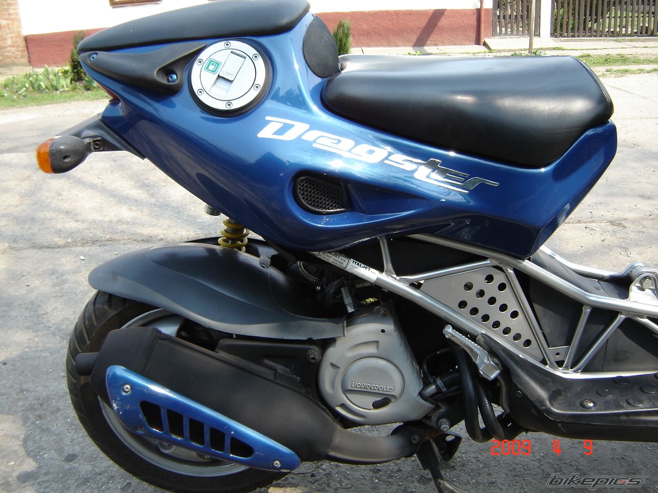 Photo 1628796