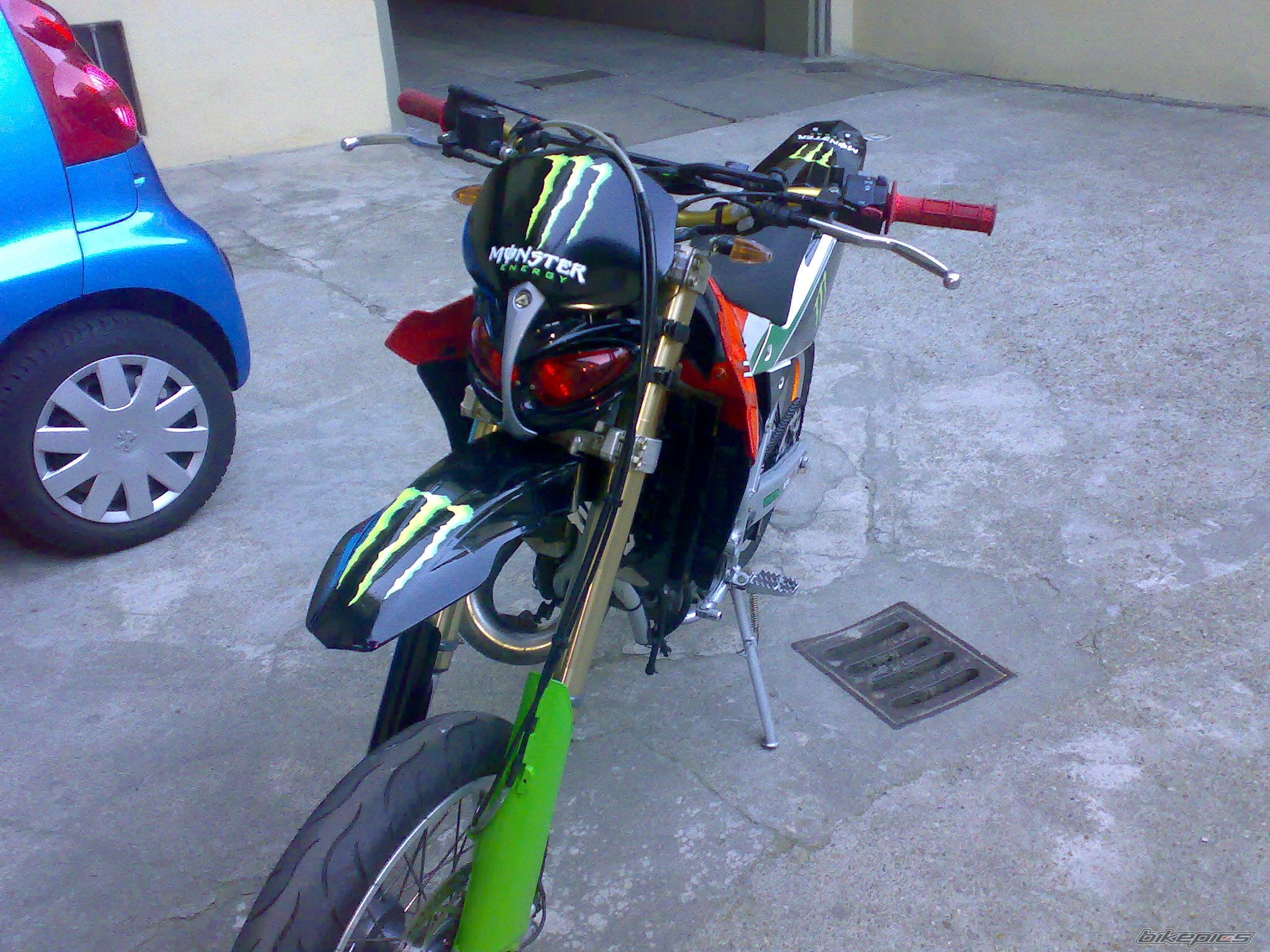 Photo 1629306