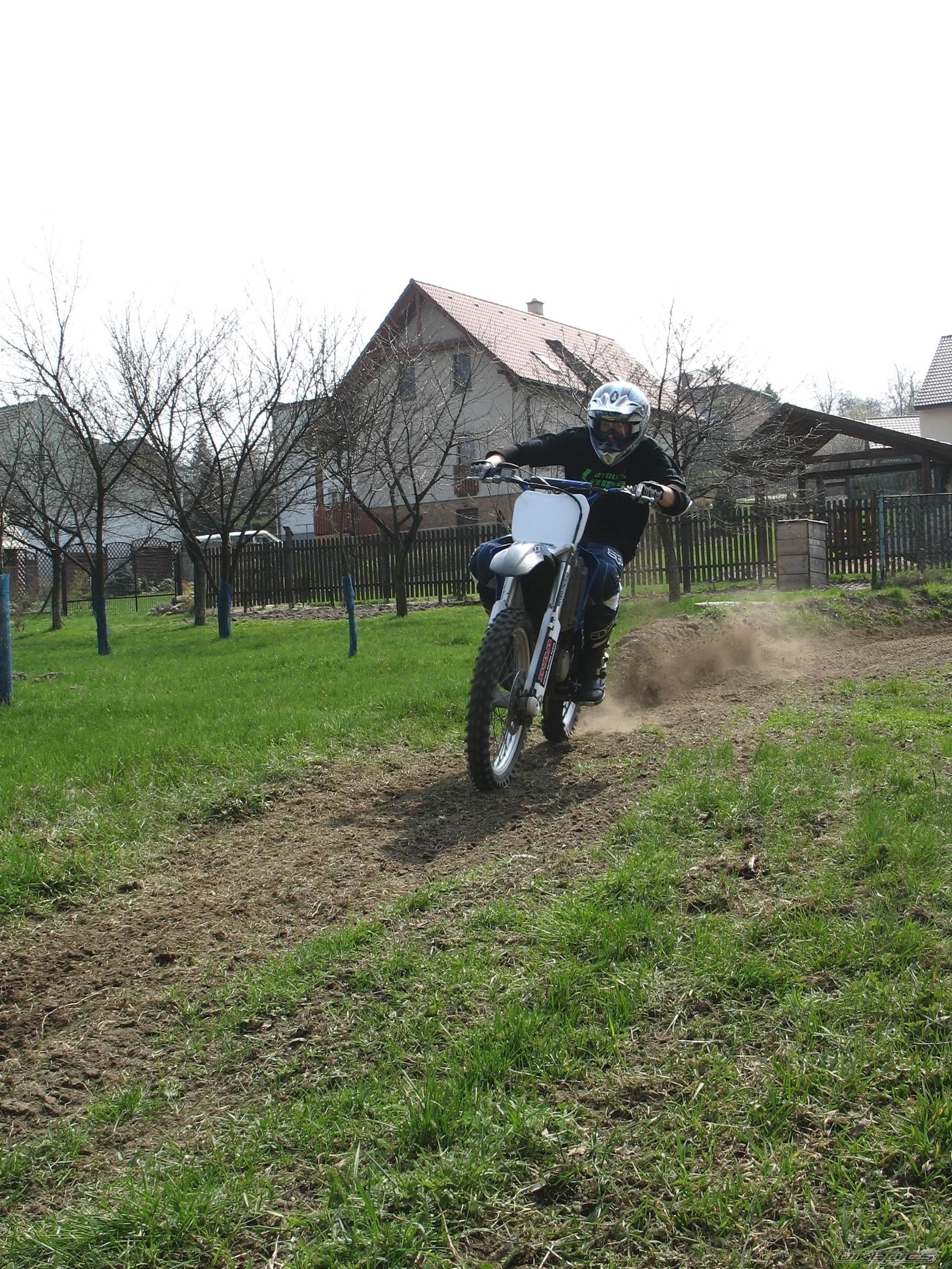 Photo 1629380