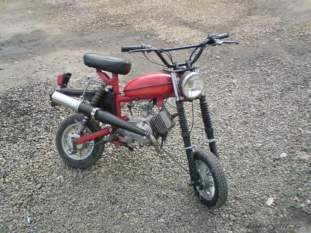 Photo 1629461