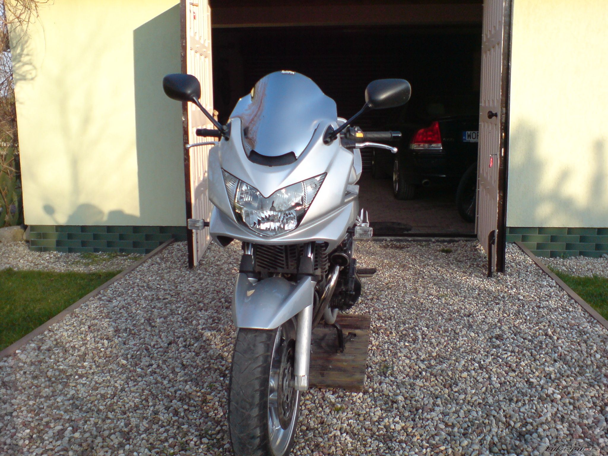 Photo 1629522