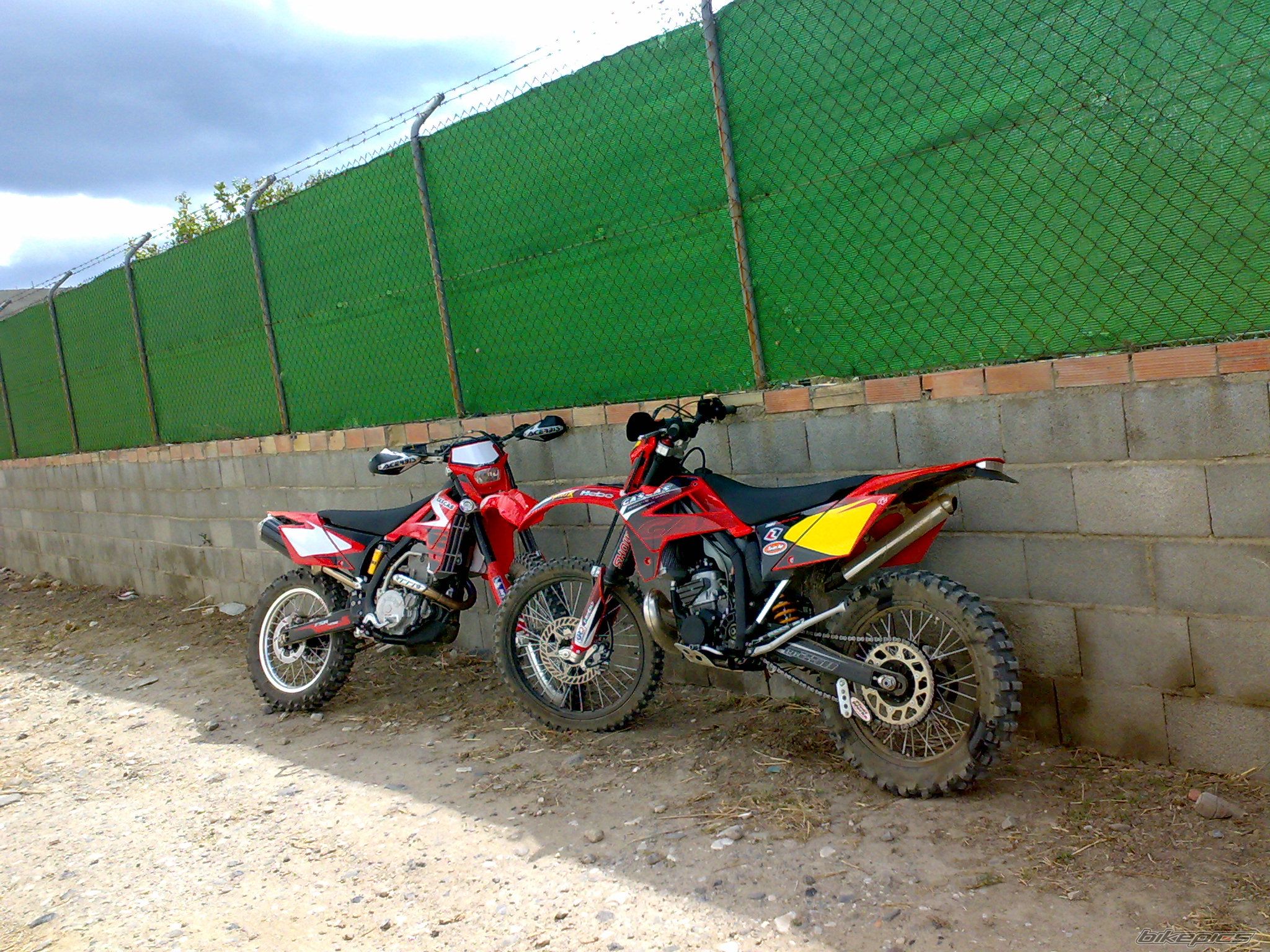 Photo 1629588