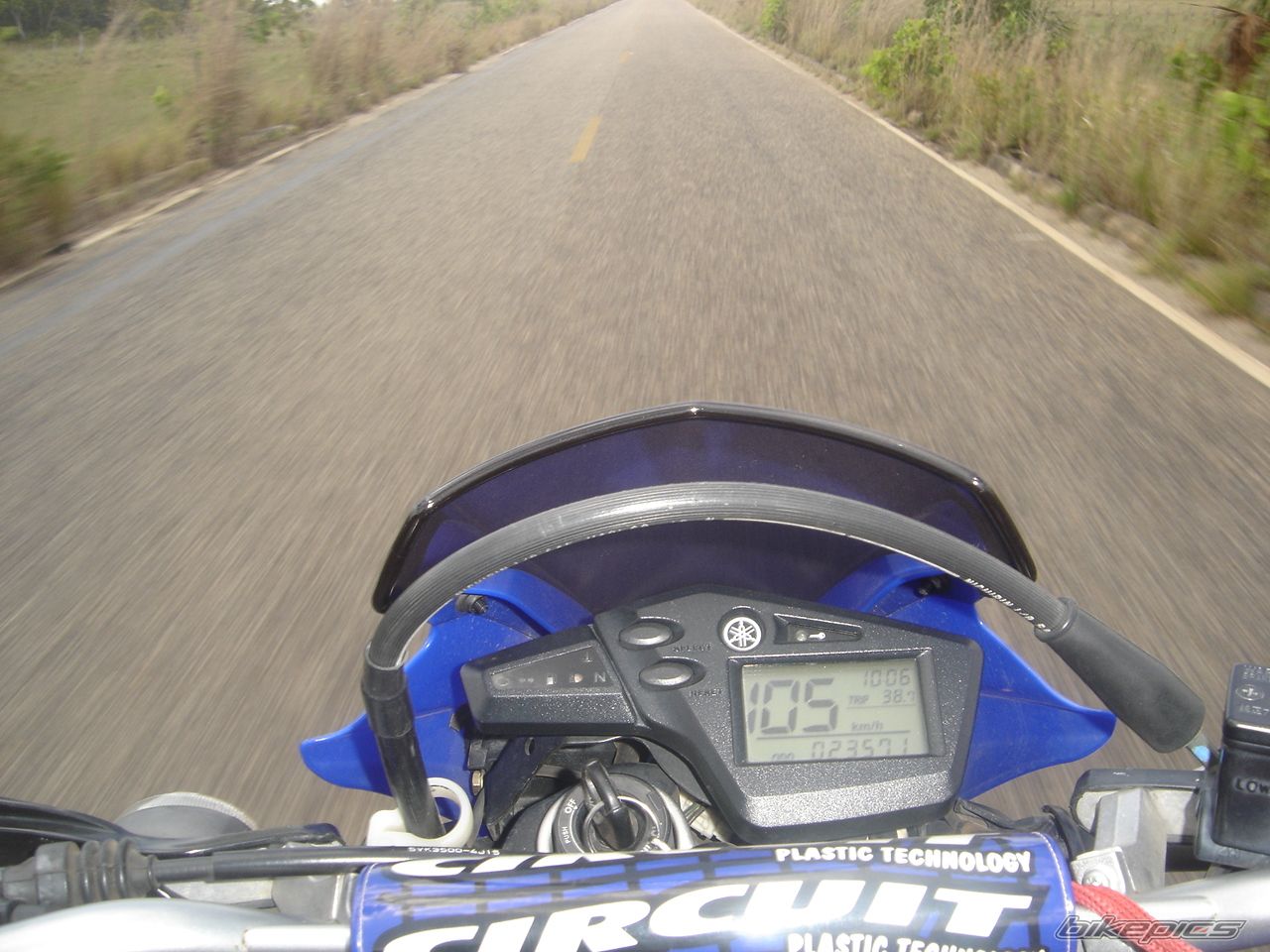 Photo 1629606