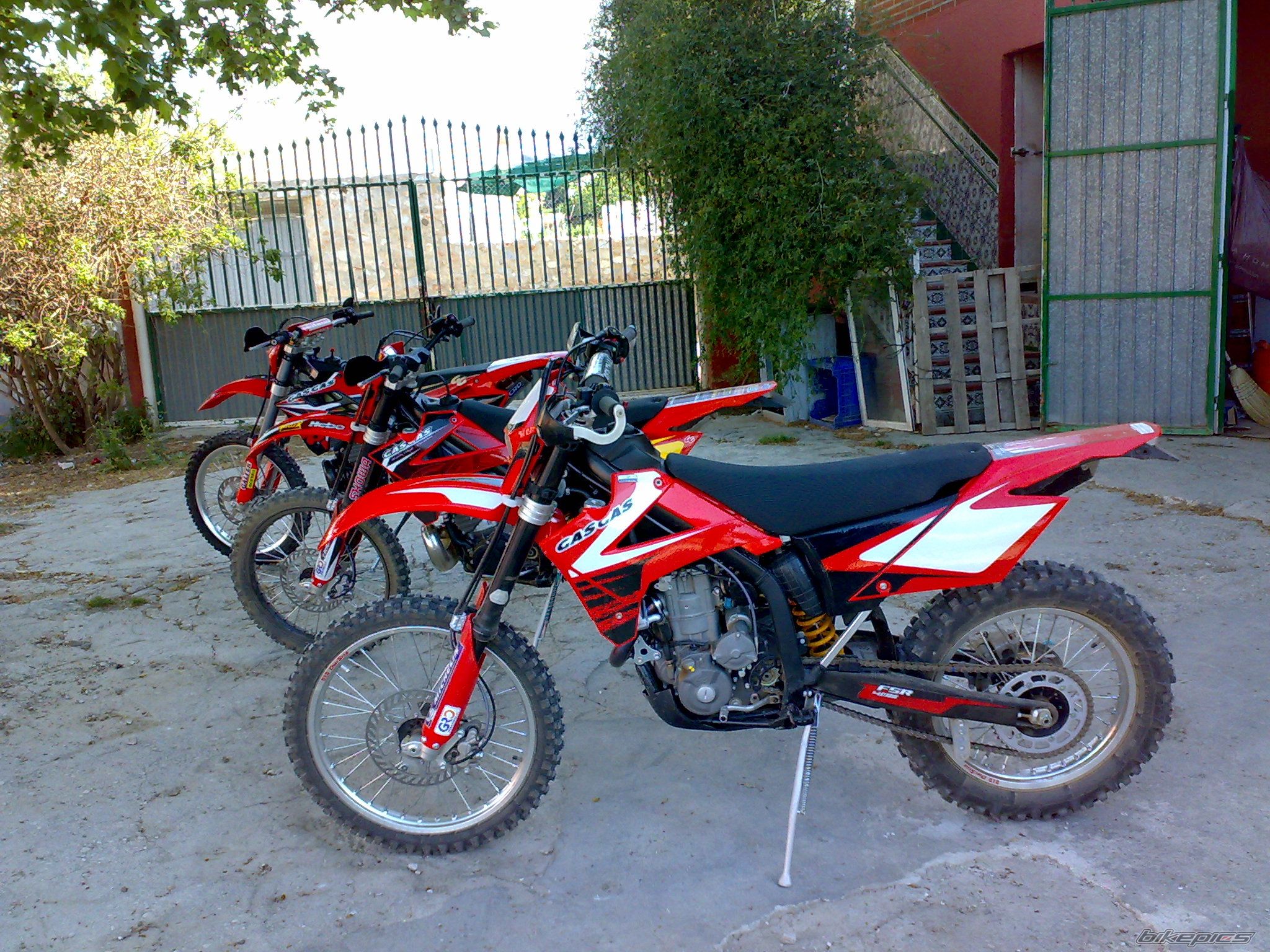 Photo 1629613