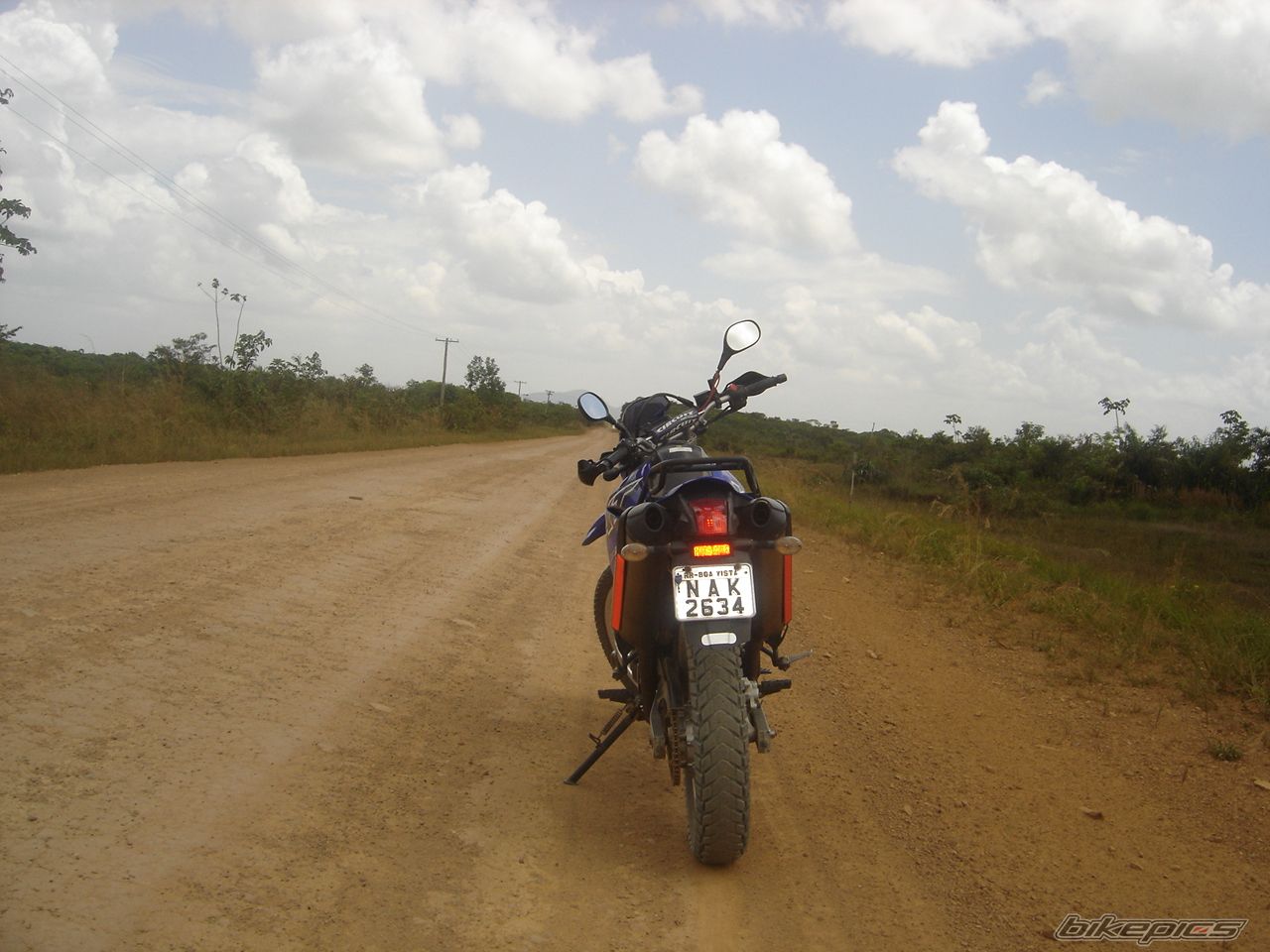 Photo 1629676