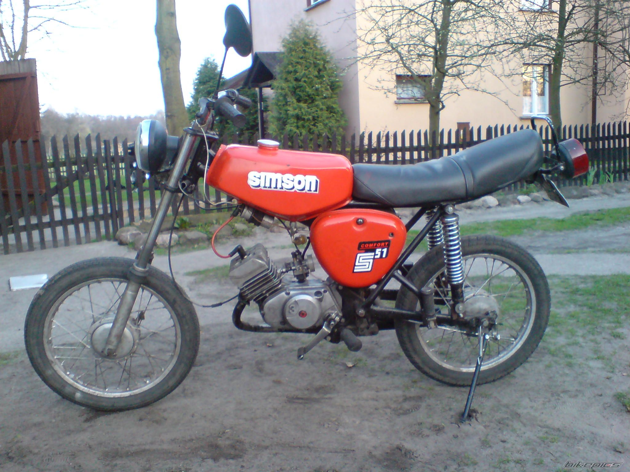 Photo 1629734