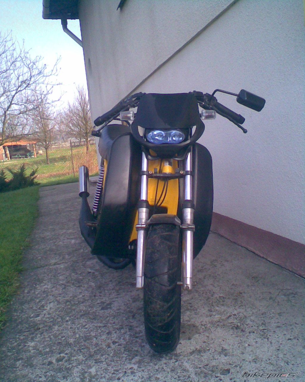 Photo 1629762