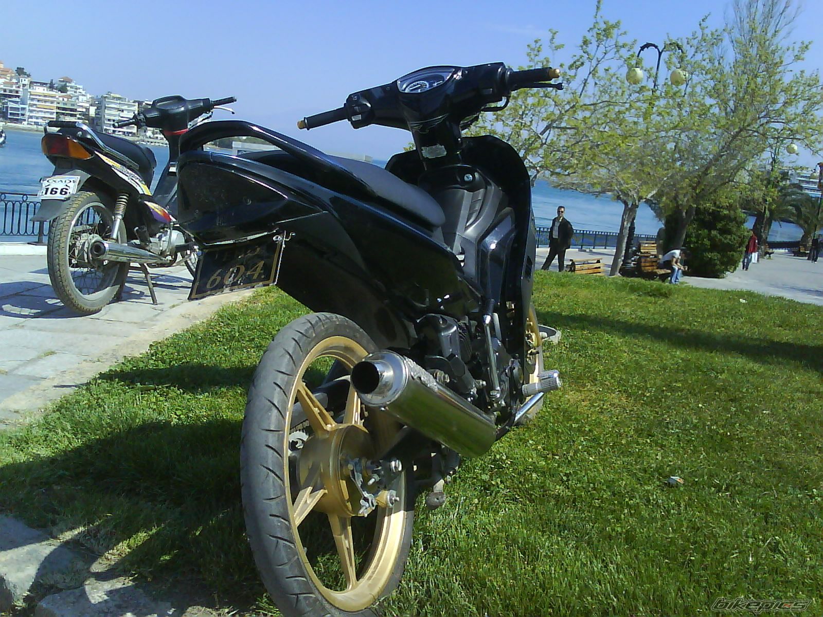 Bike Photo 1629792