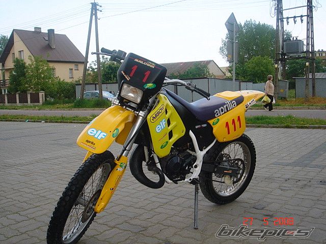 Photo 1629881