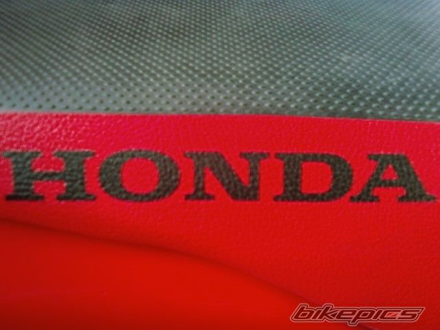 Photo 1629896