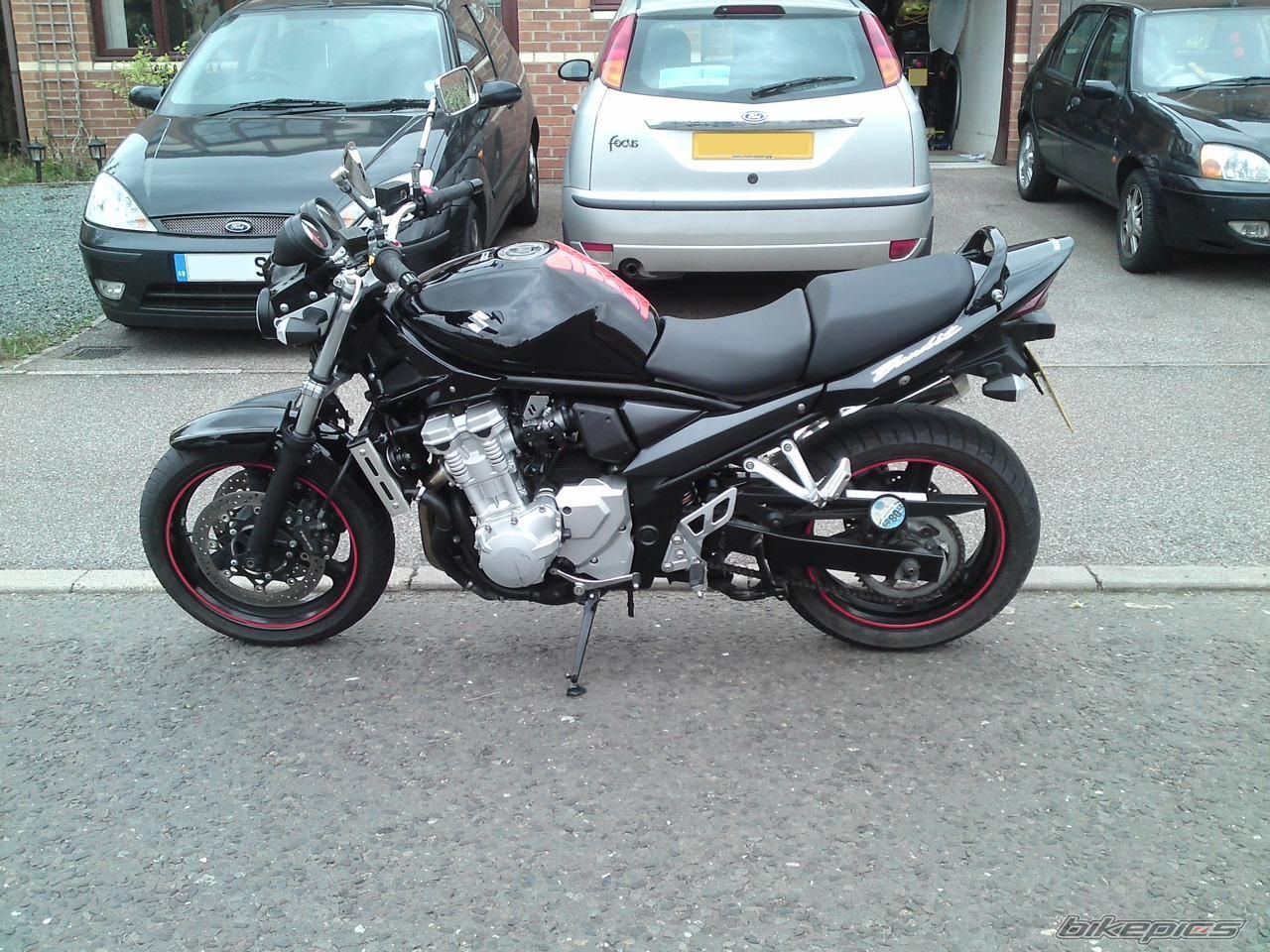 Photo 1629948