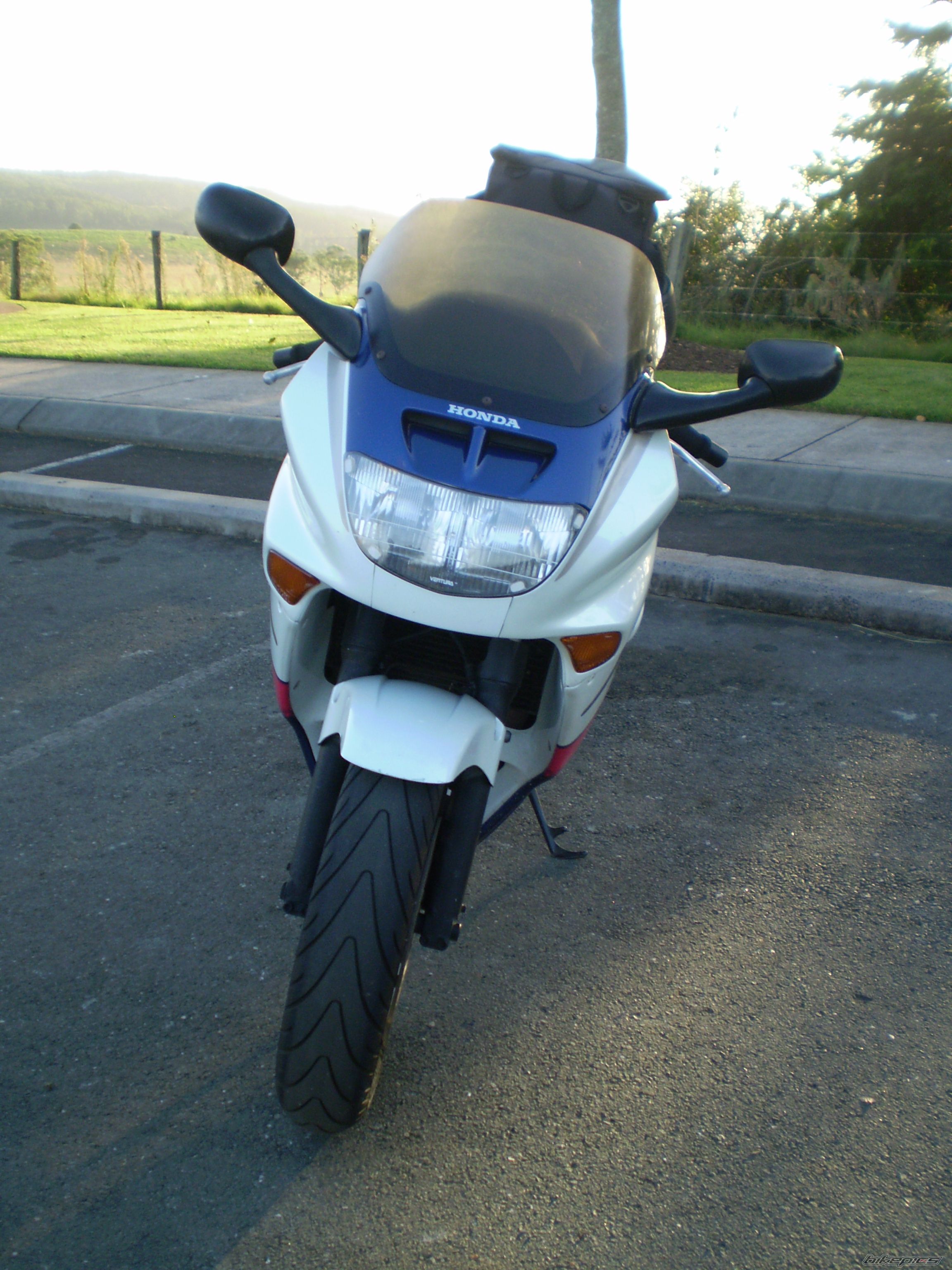 Photo 1630340