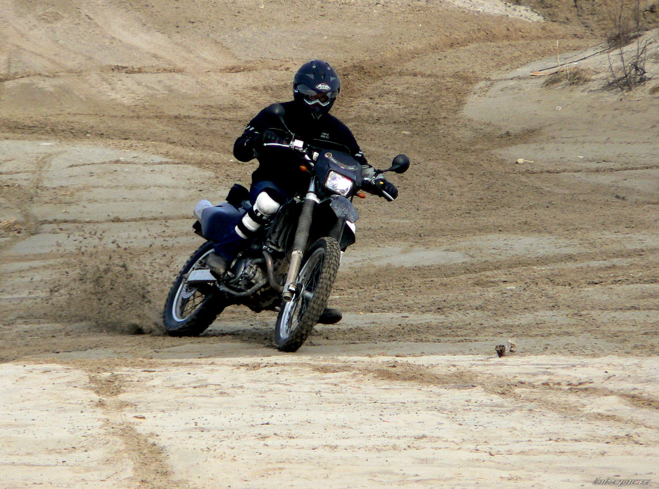 Bike Photo 1630365
