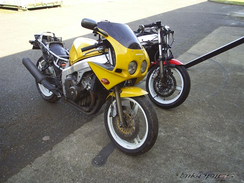 Photo 1630689