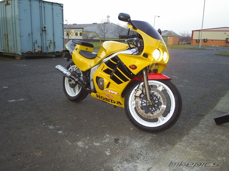 Photo 1630693