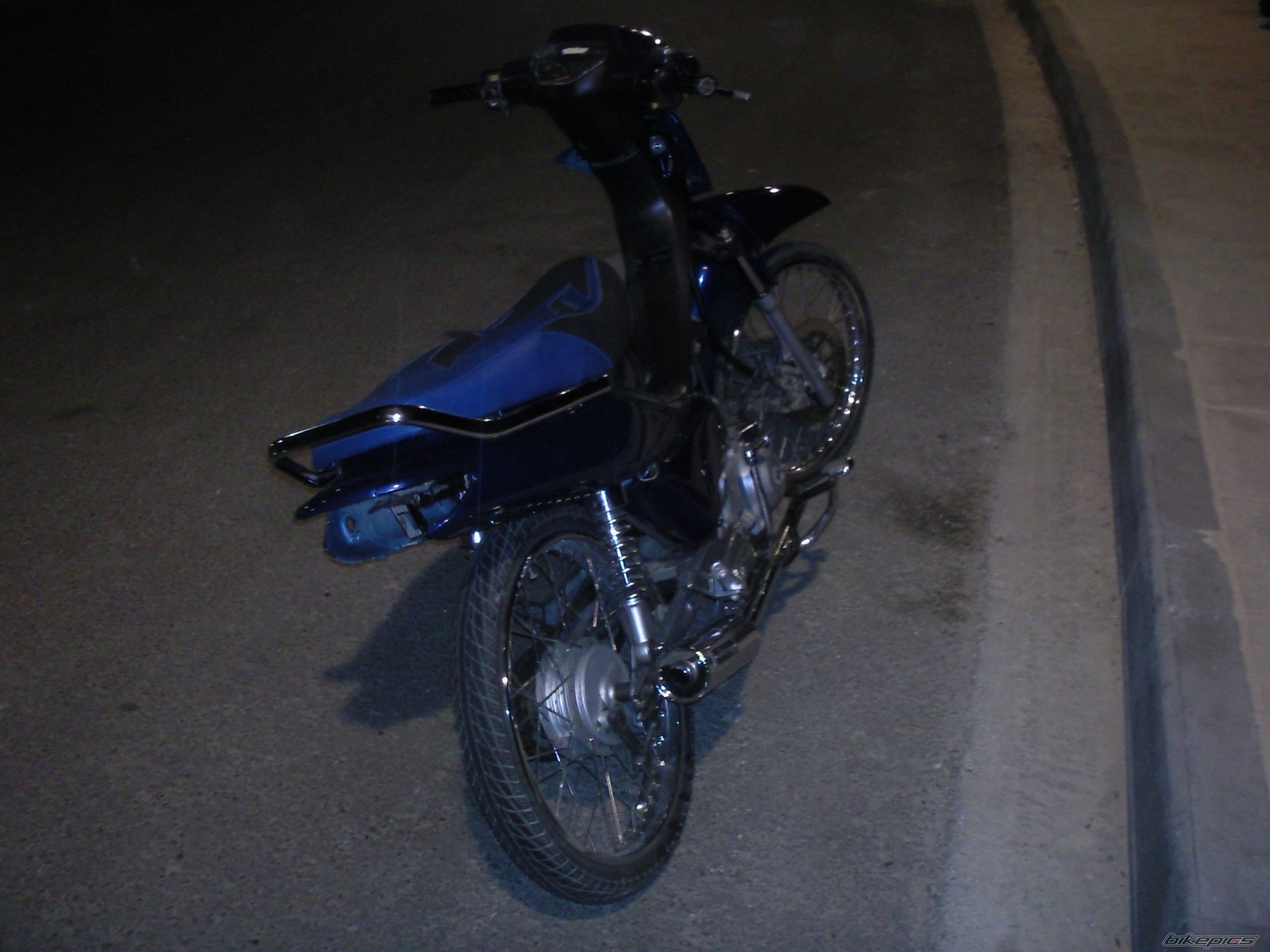 Photo 1630787
