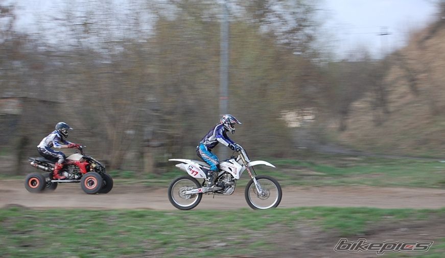 Photo 1630972