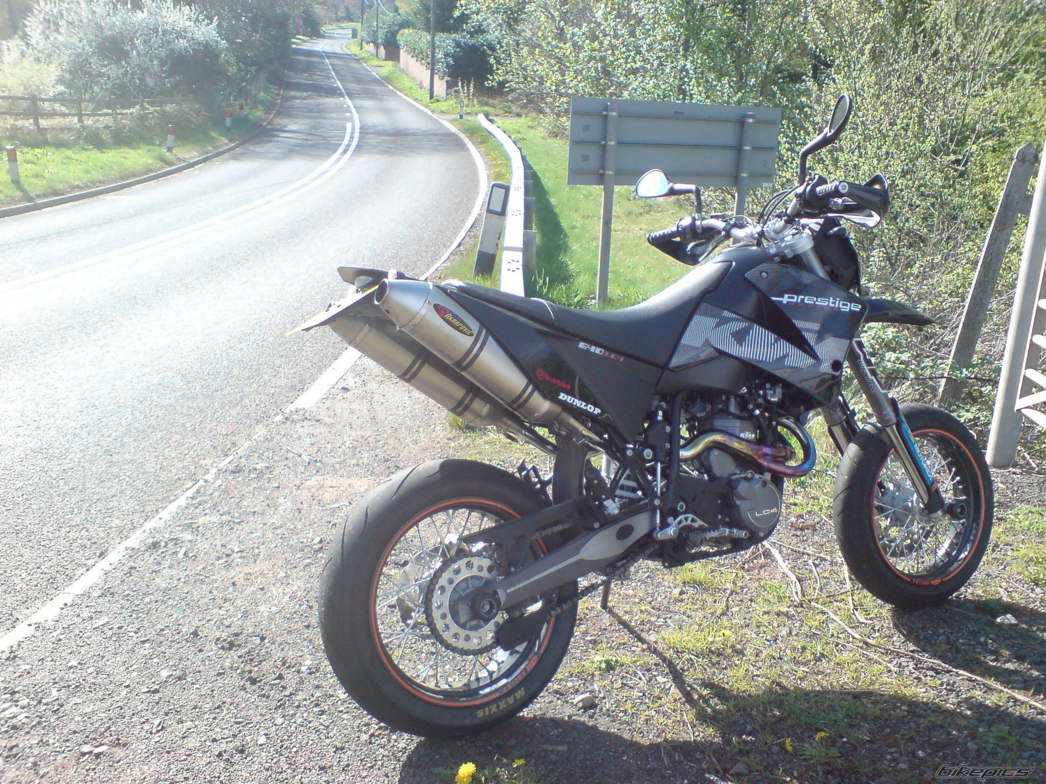 Bike Photo 1631045