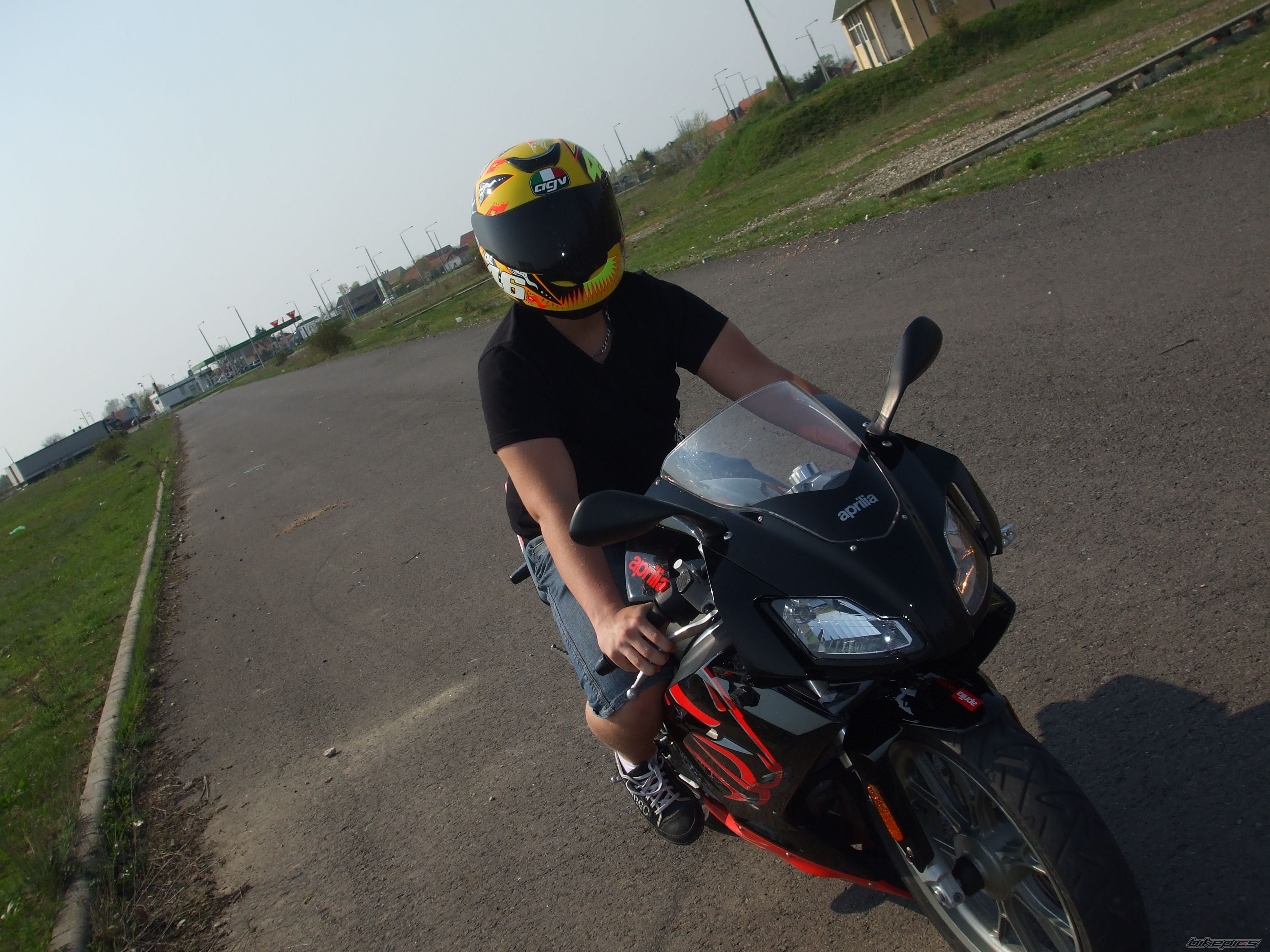 Photo 1631683