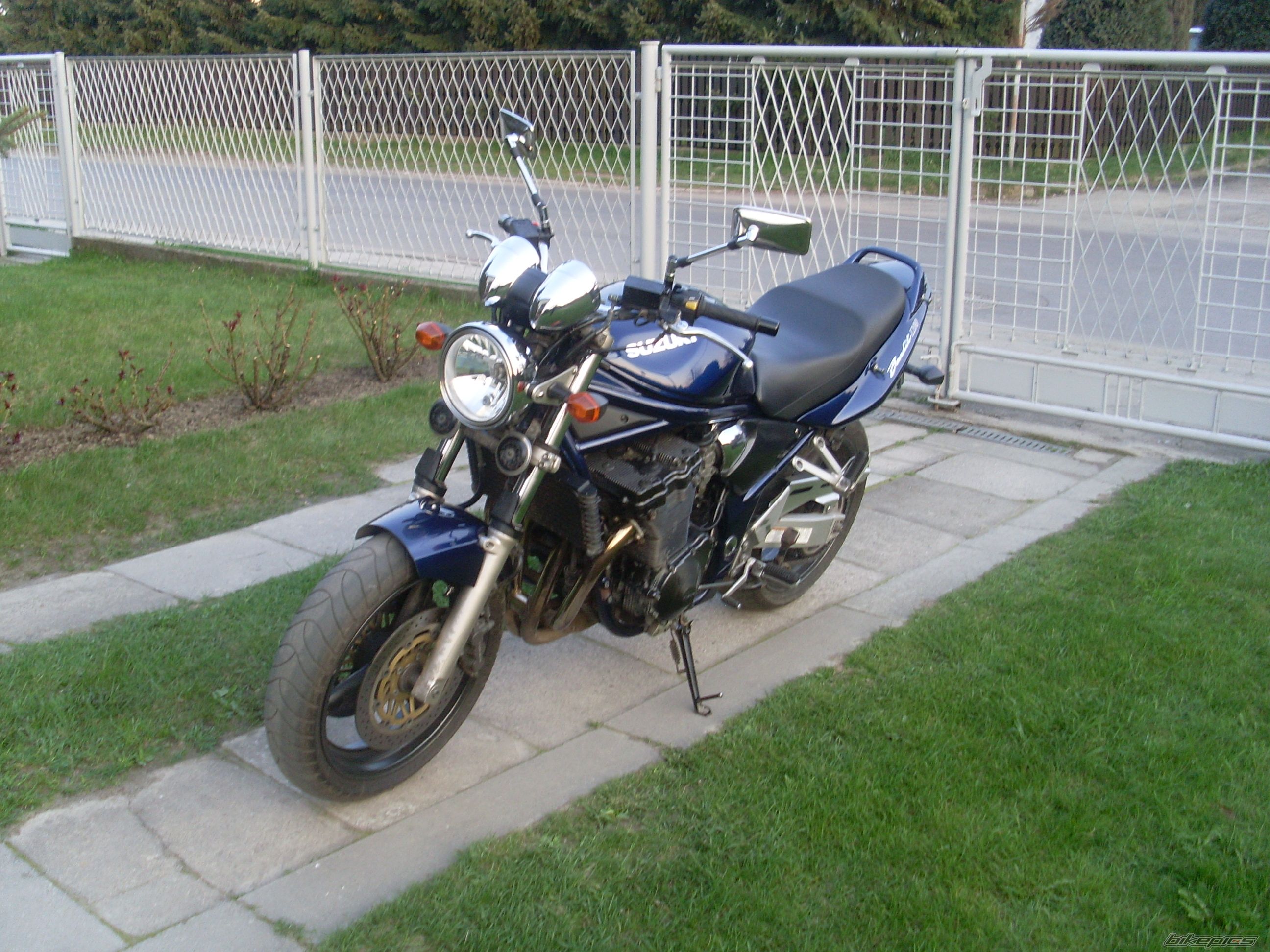 Photo 1631746
