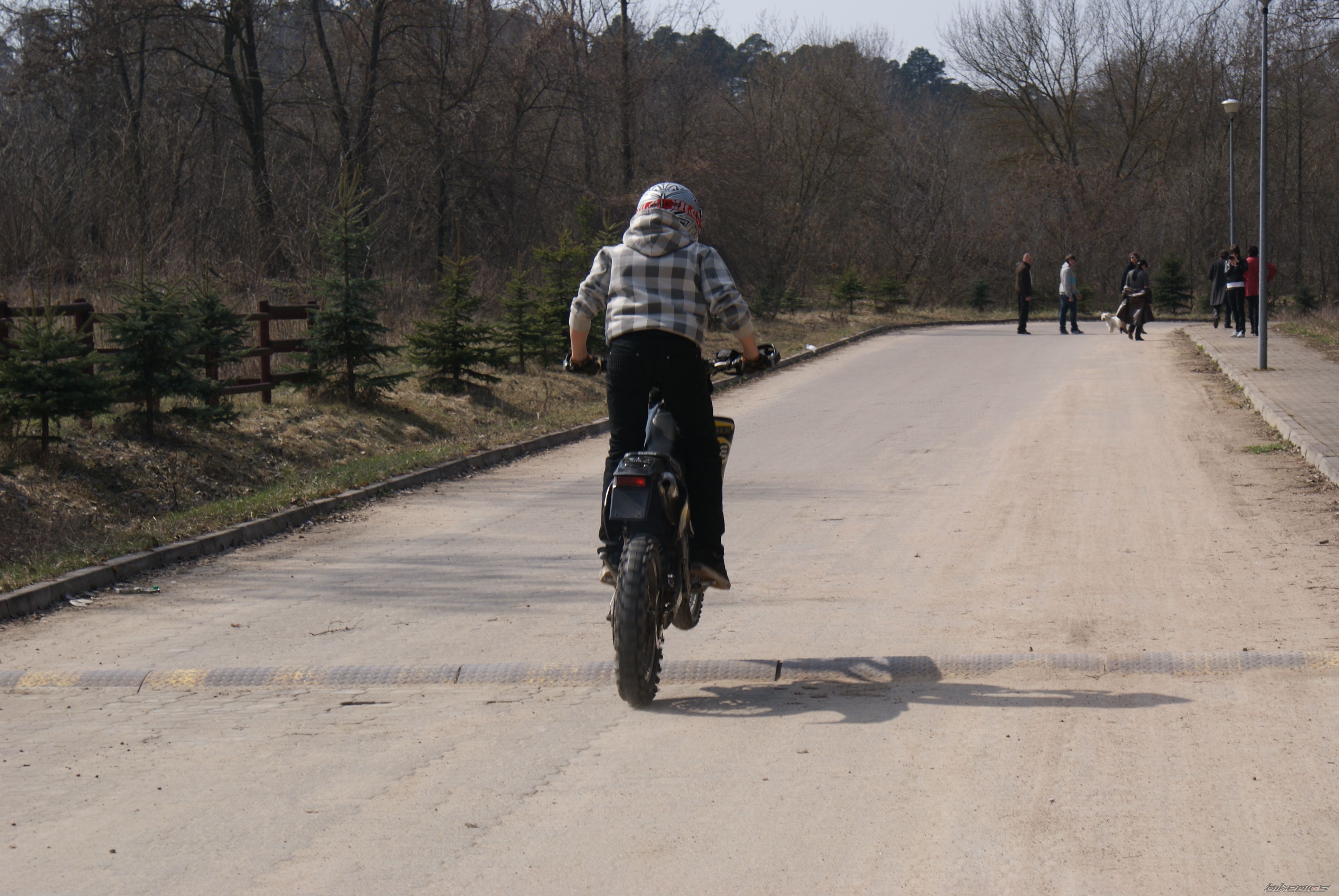 Bike Photo 1631984