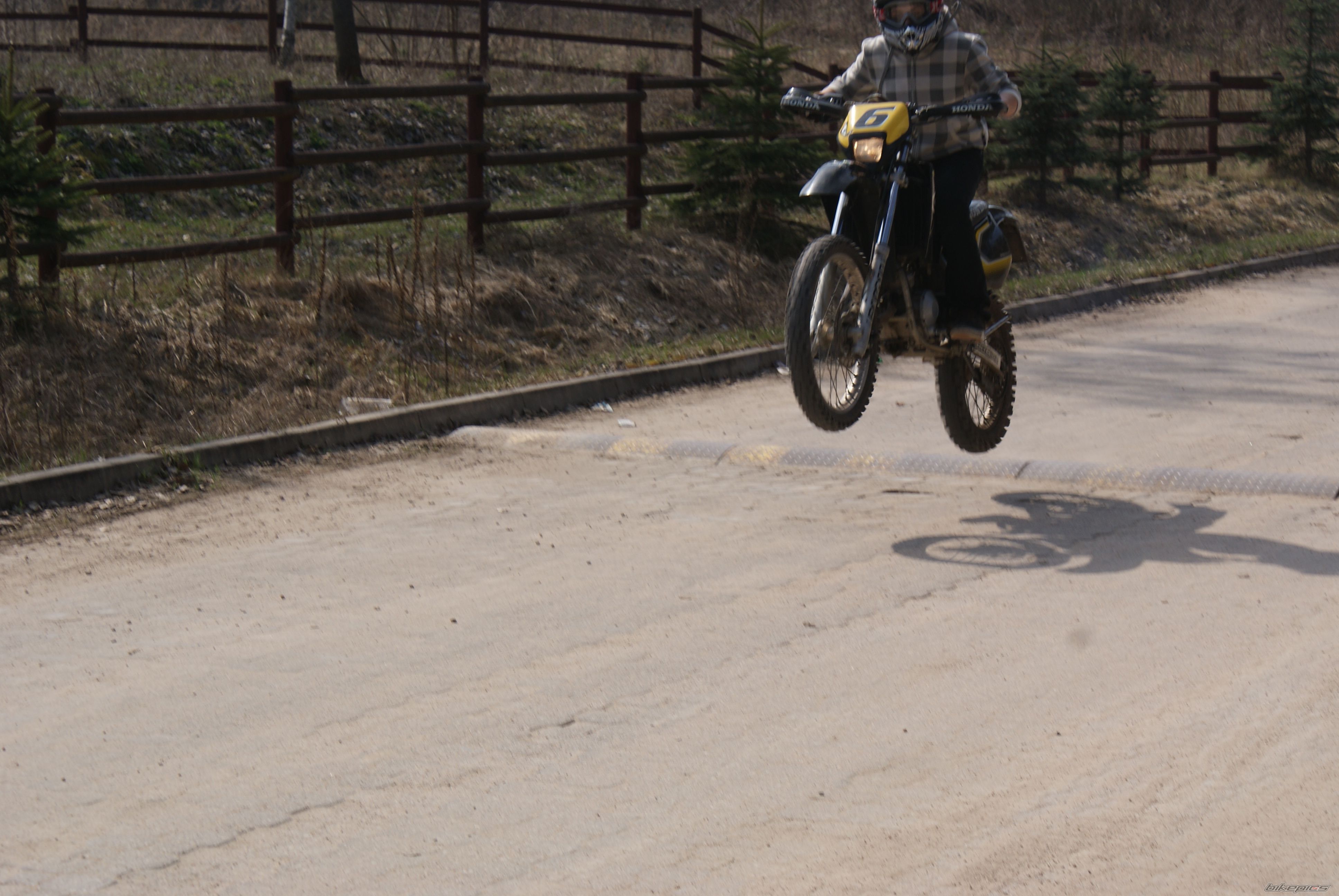 Bike Photo 1631994
