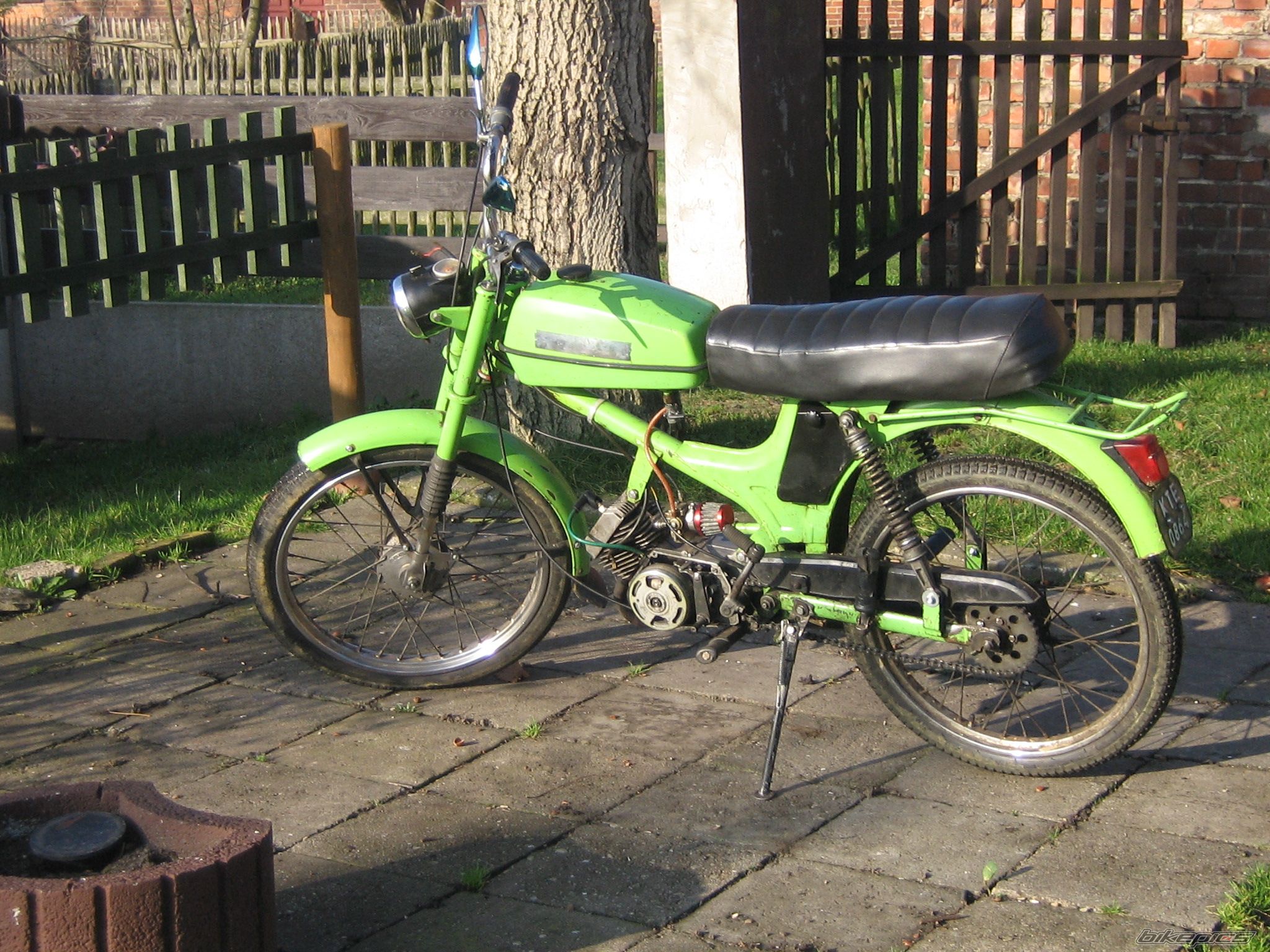 Photo 1632002