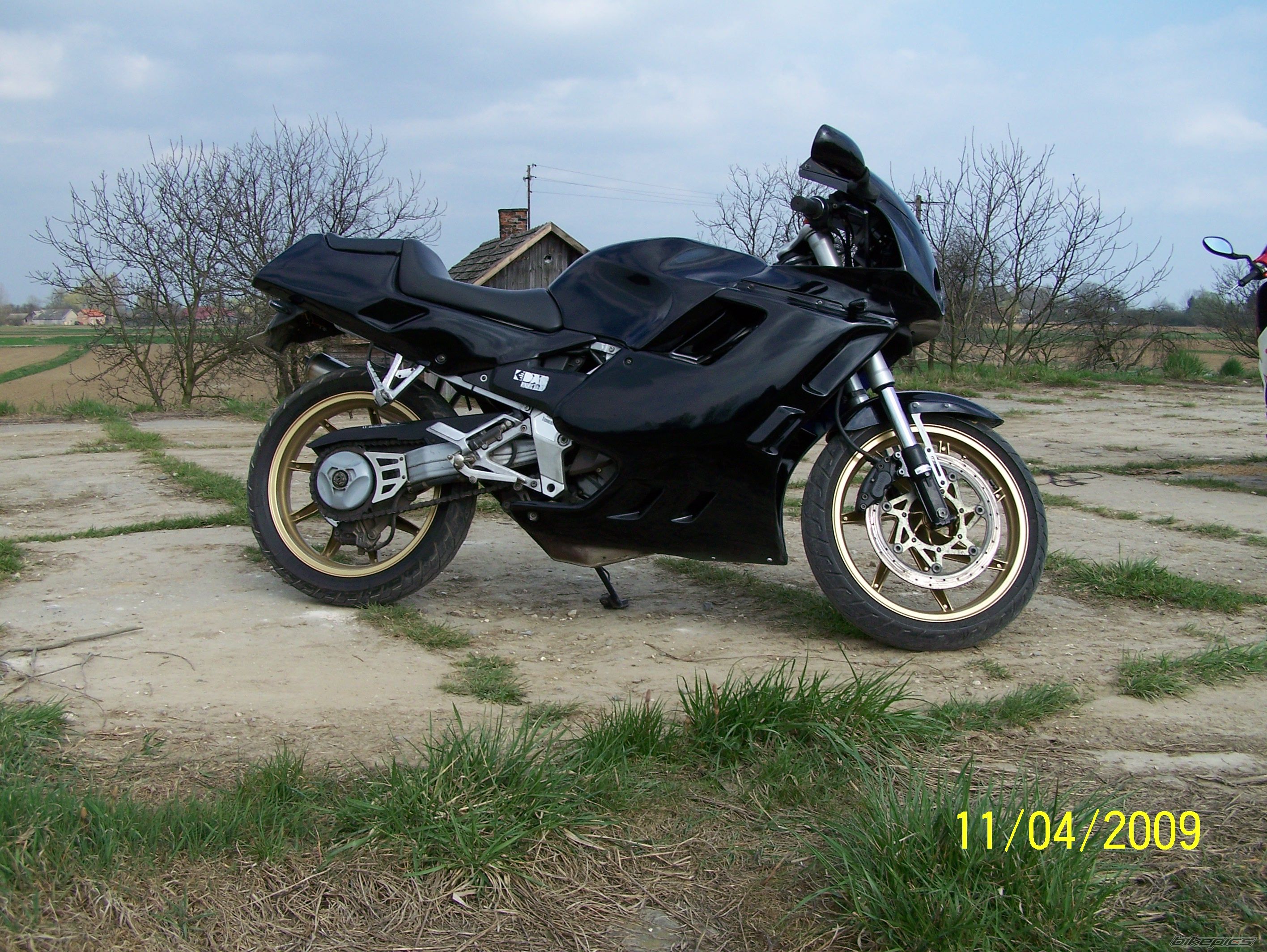 Photo 1632082