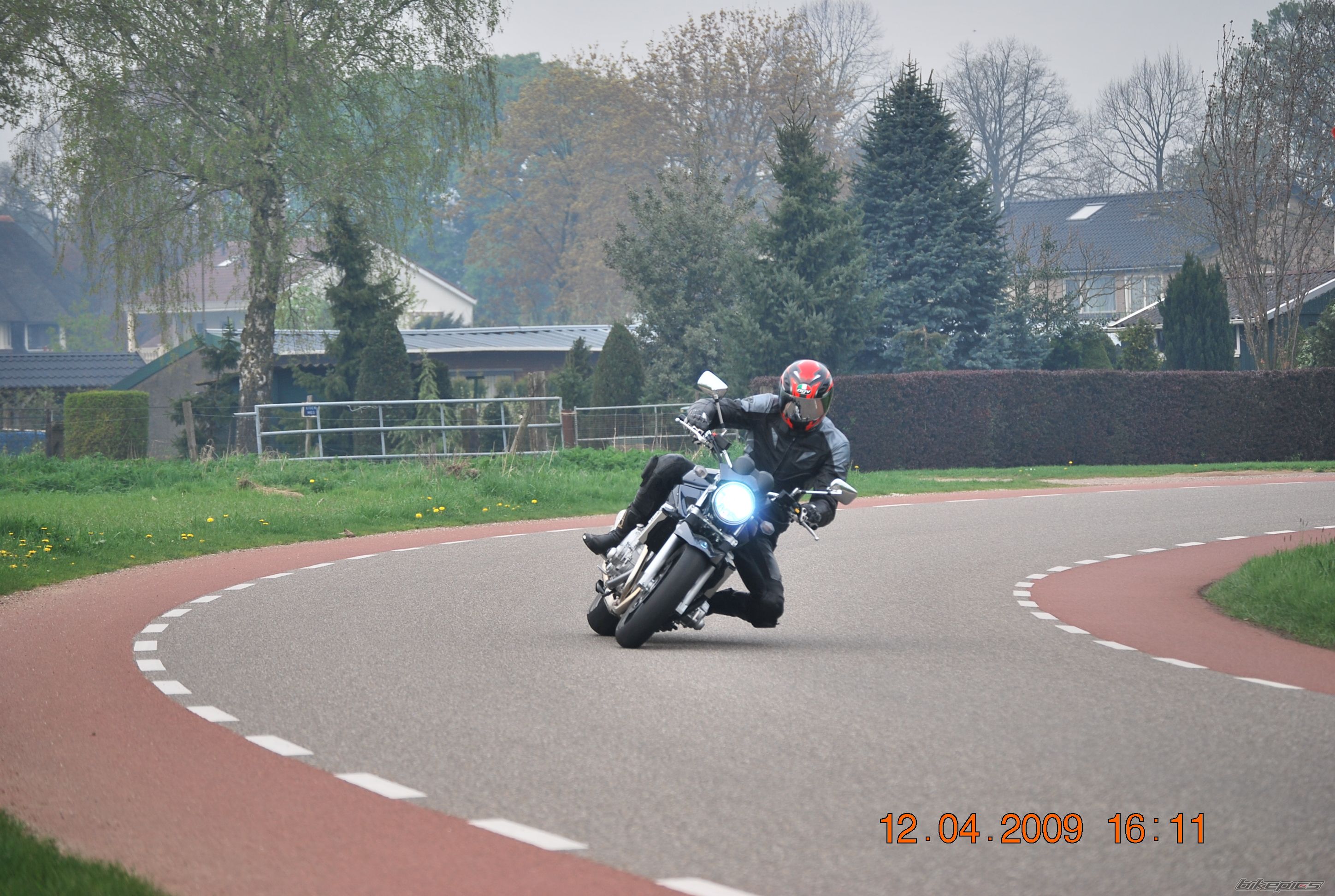 Photo 1632213