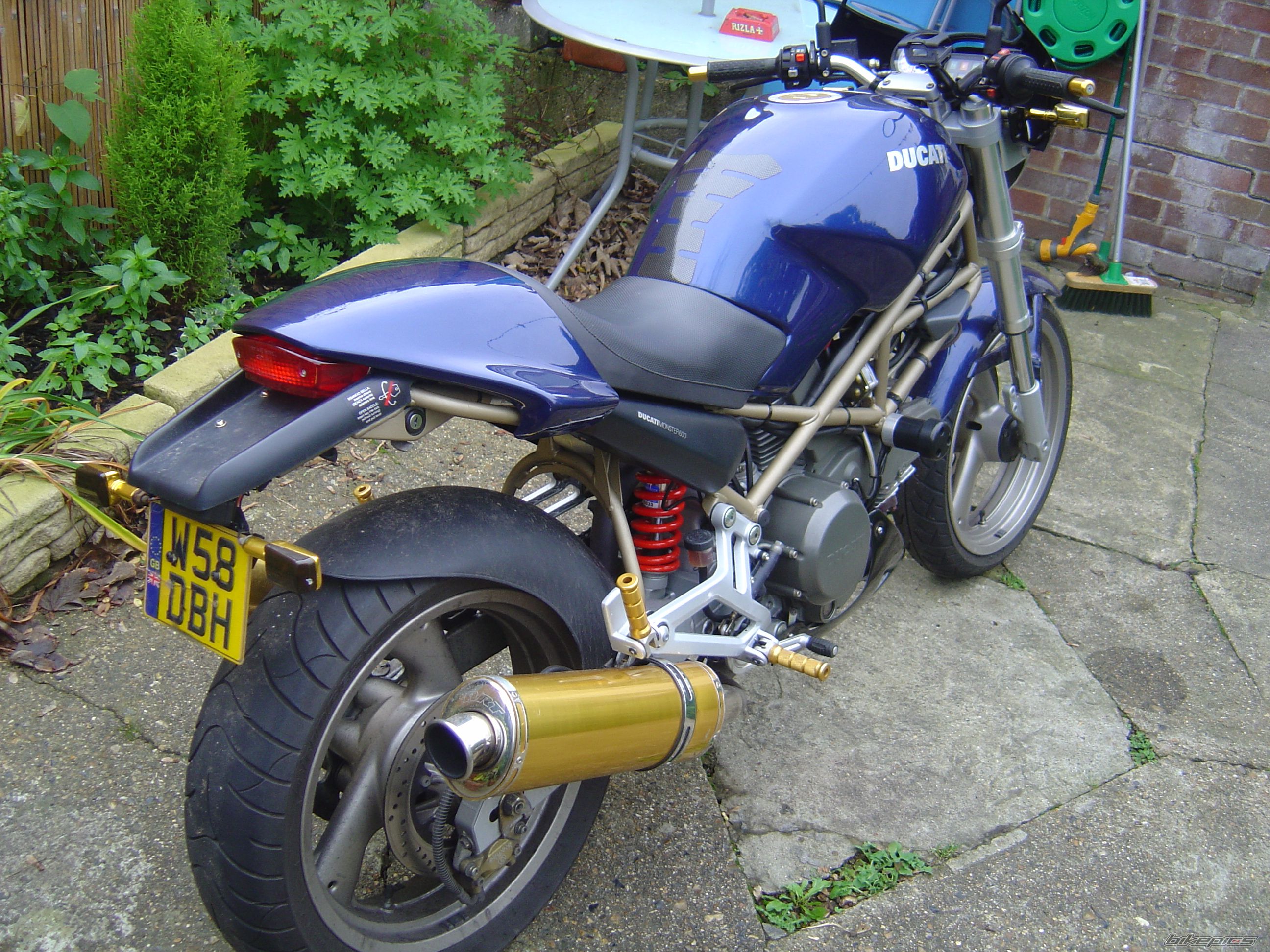 Photo 1632246