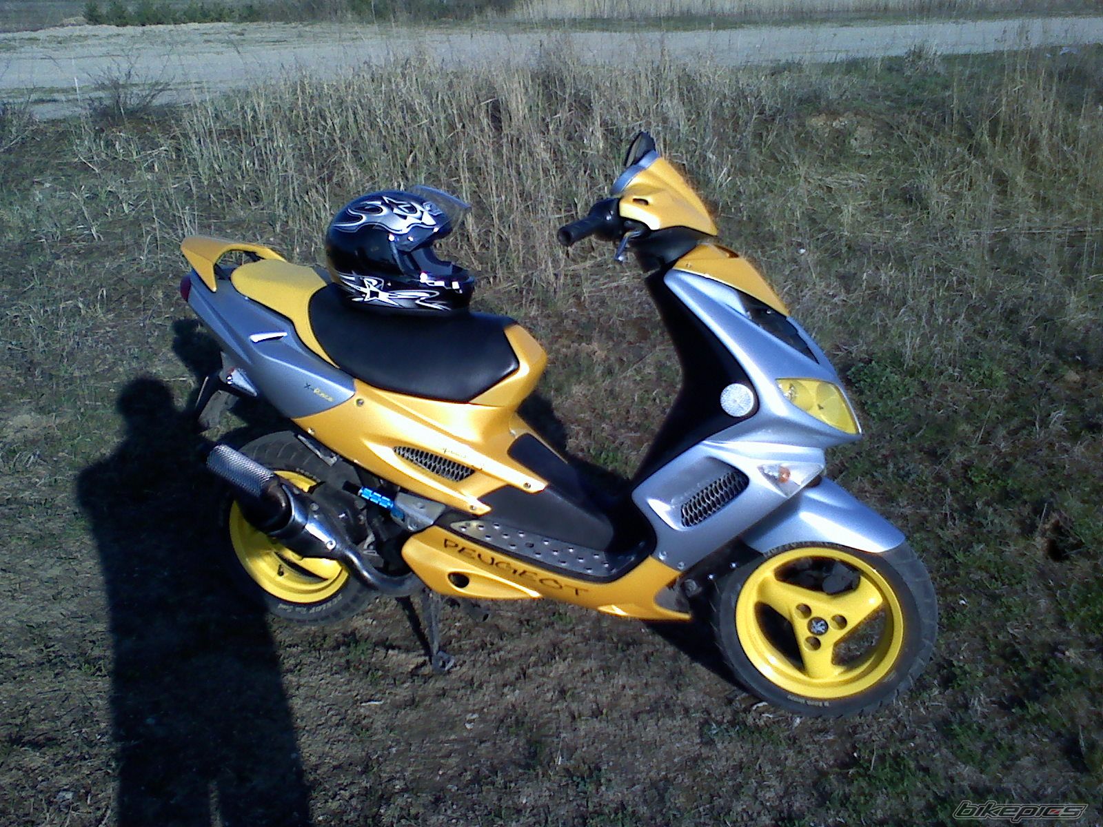 Photo 1632283