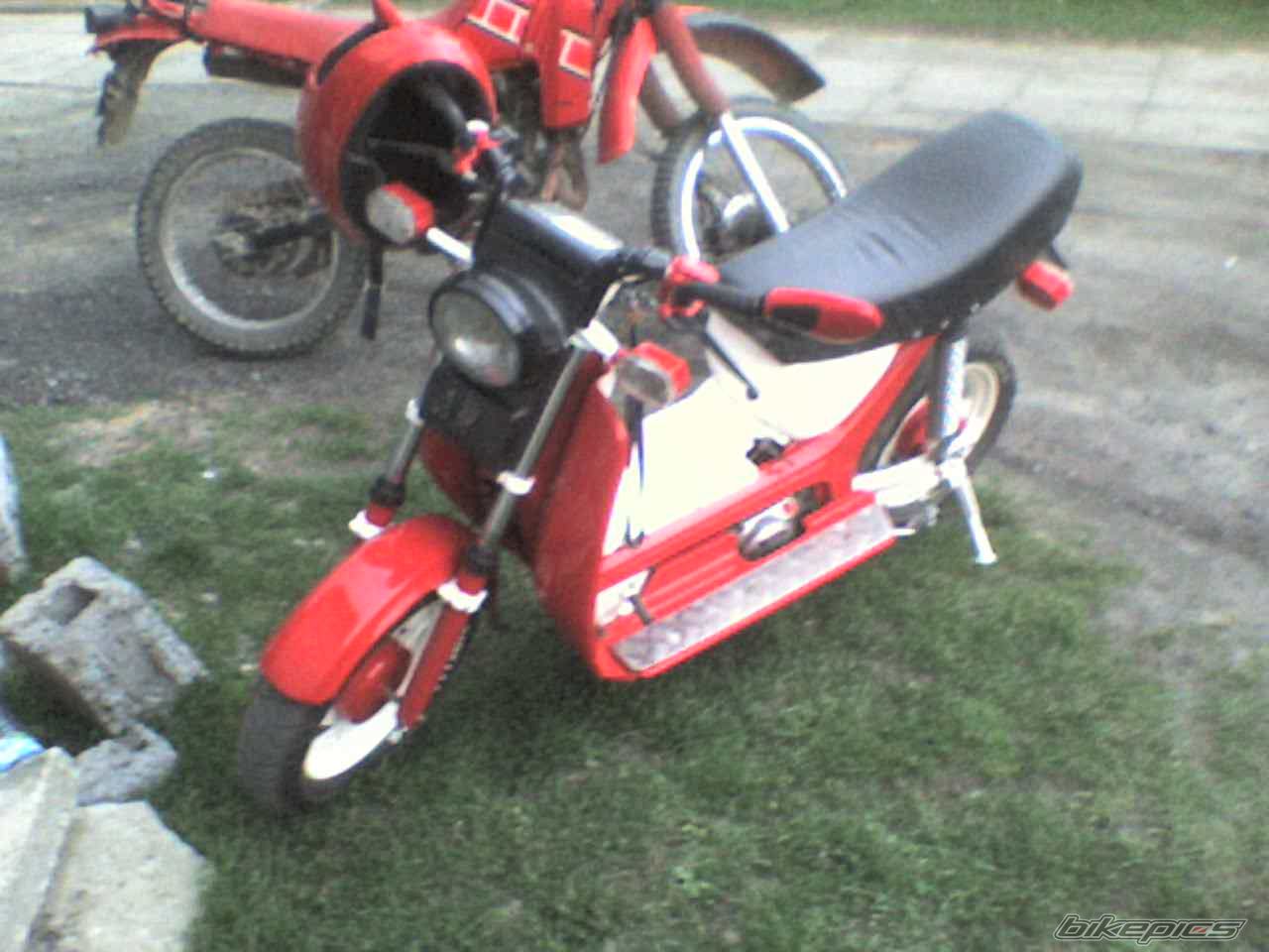 Photo 1632348