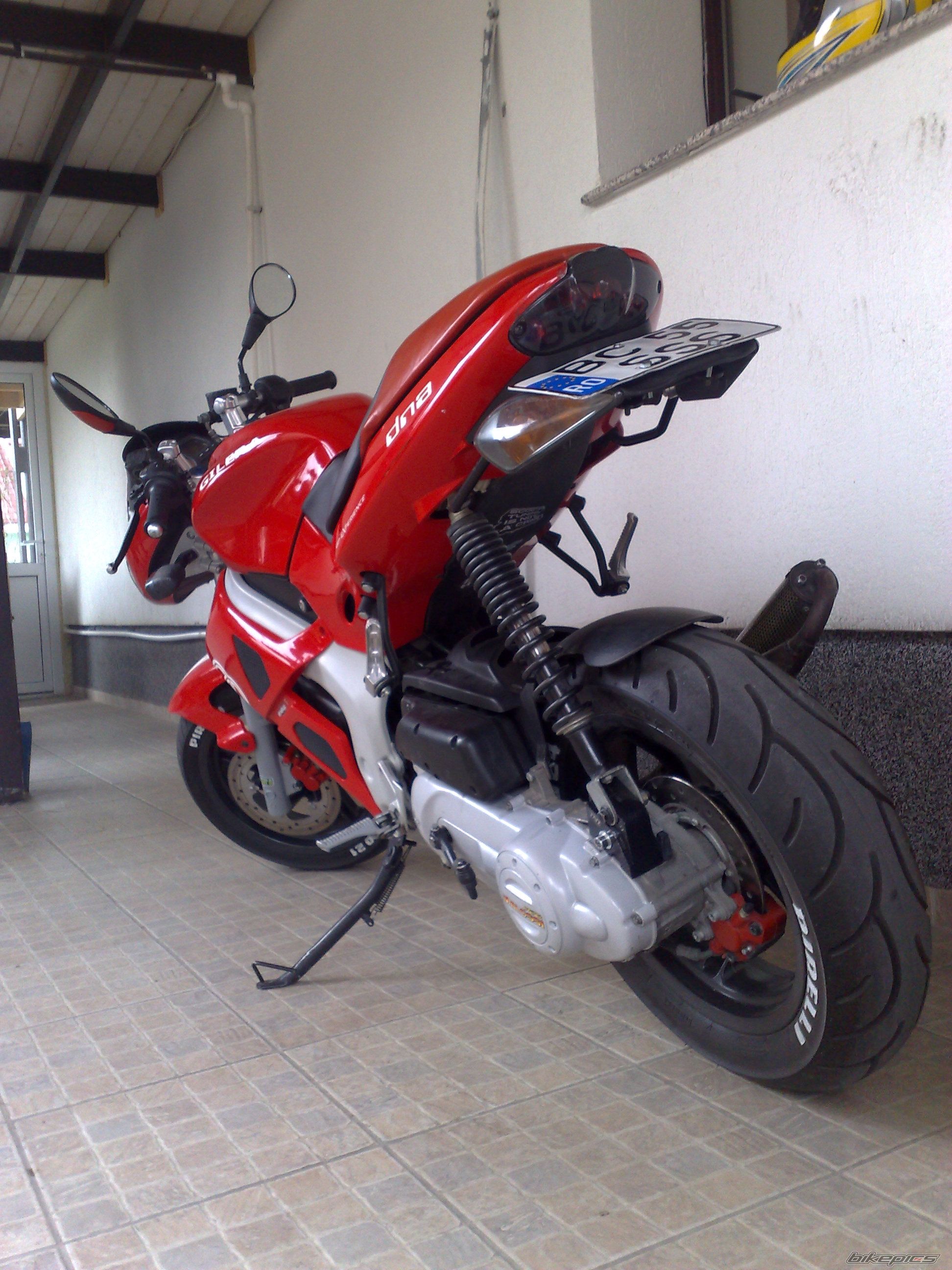 Photo 1632368