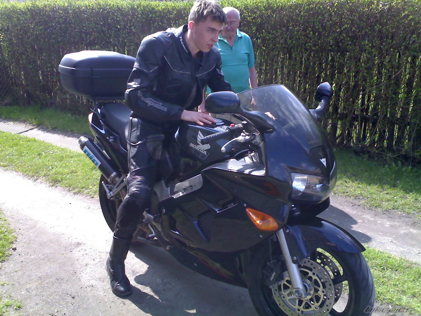 Photo 1632423
