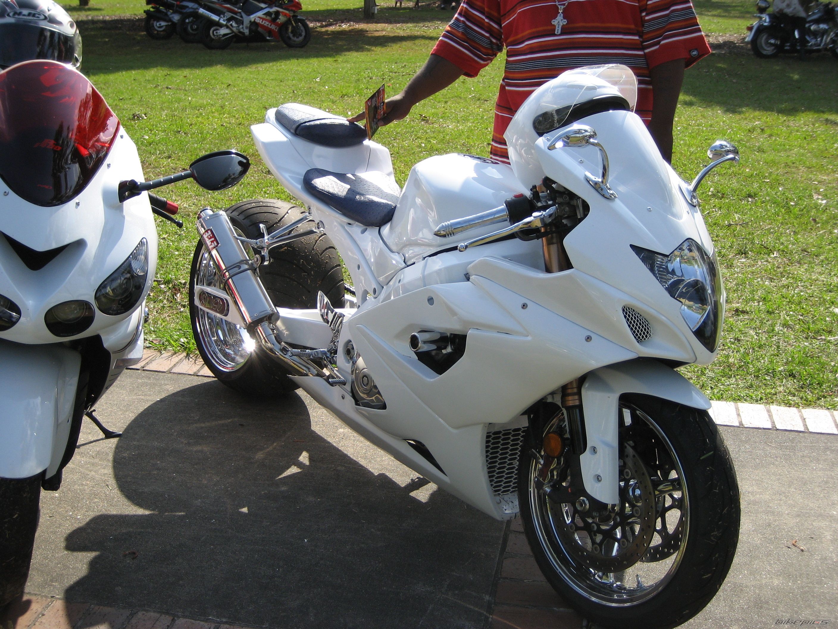 Photo 1632490