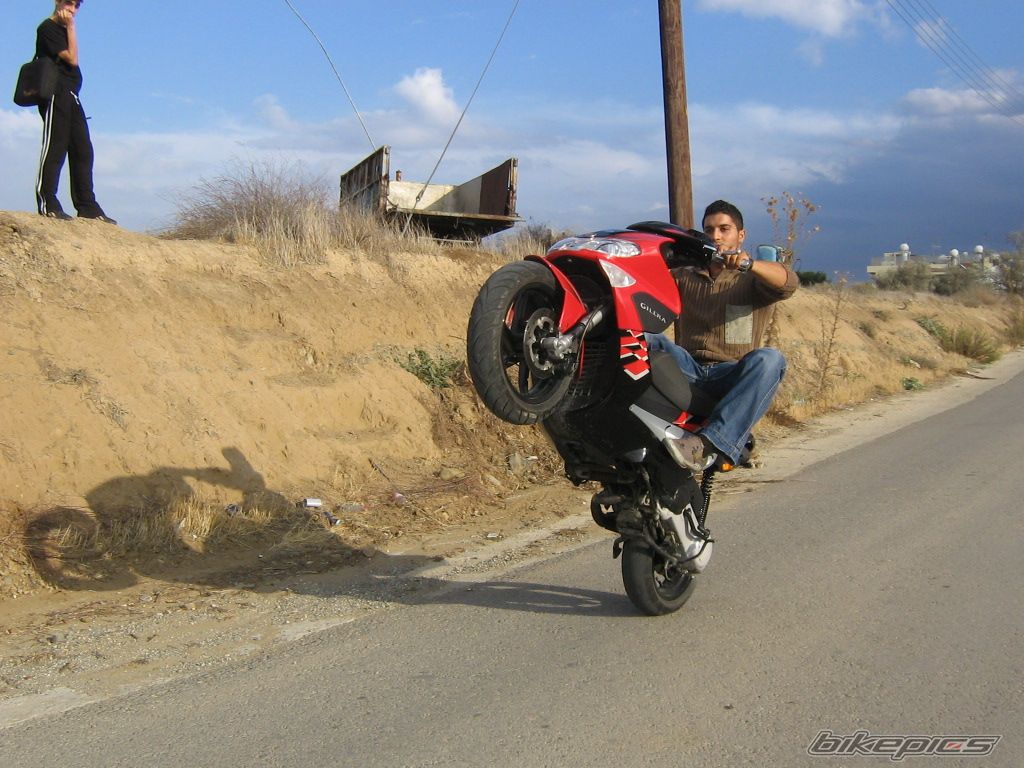 Photo 1632799