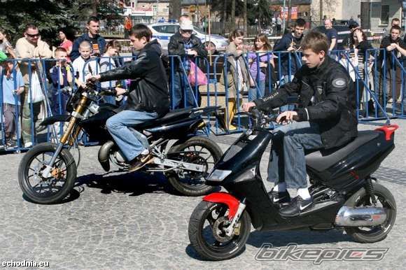 Bike Photo 1632865