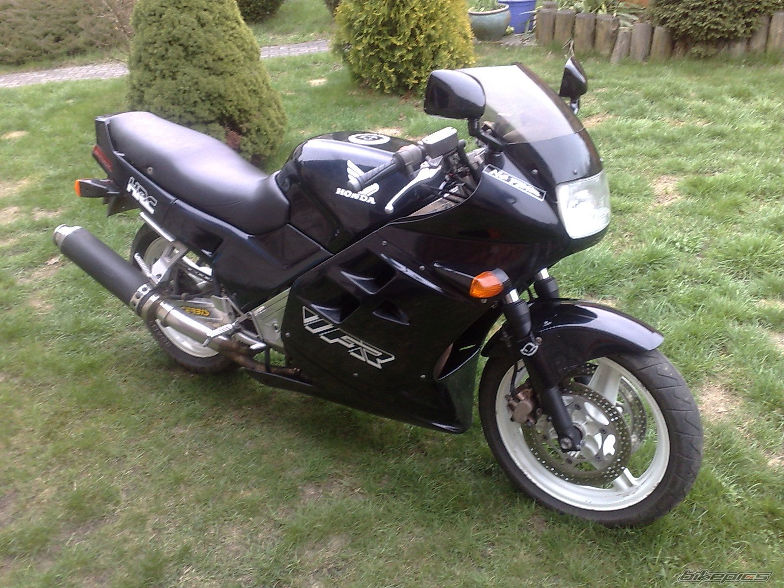 Photo 1632871